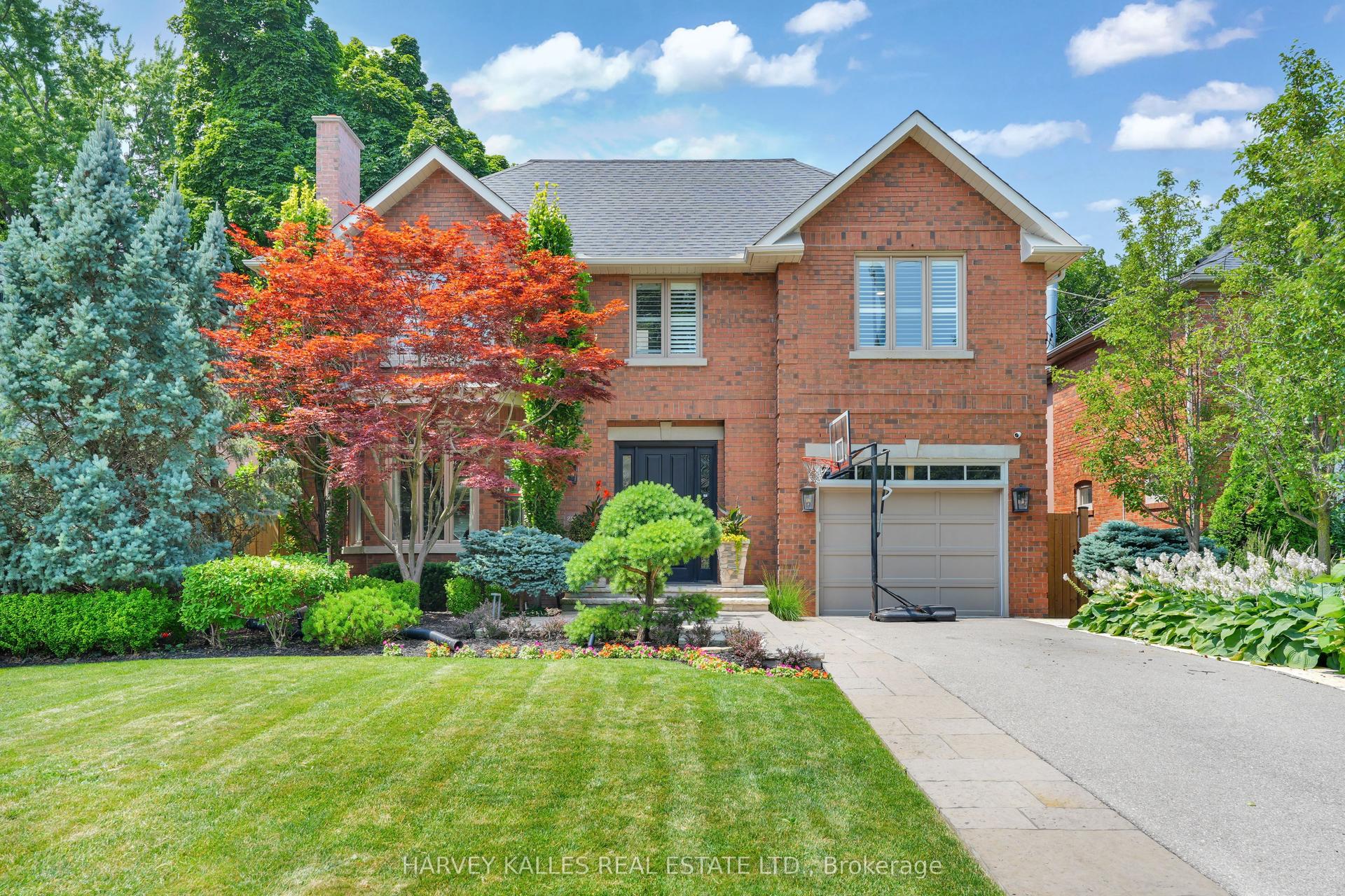 254 Yonge Boulevard, Toronto — Detached for sale, photo 1