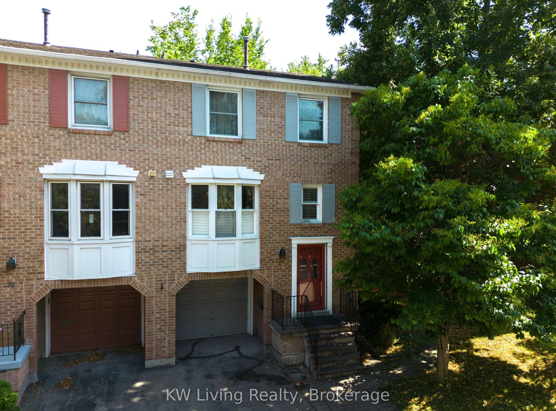 96 Confederation Way — photo 1