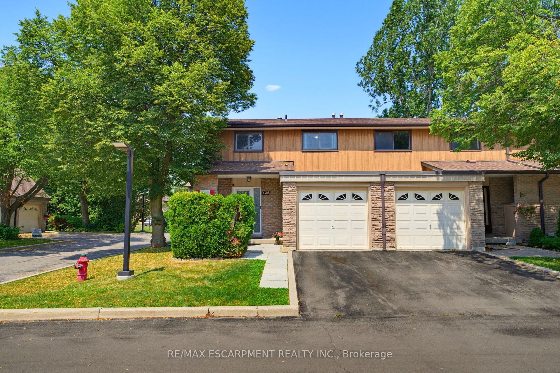 620 Forestwood Crescent, Burlington — Condo Town for sale, photo 1