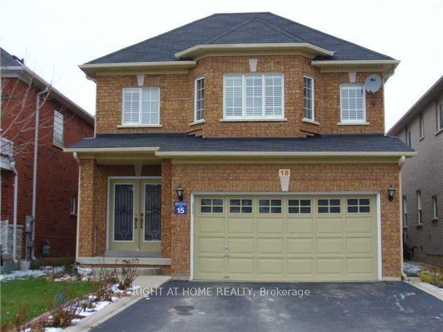 18 Eastbrook Way — photo 1