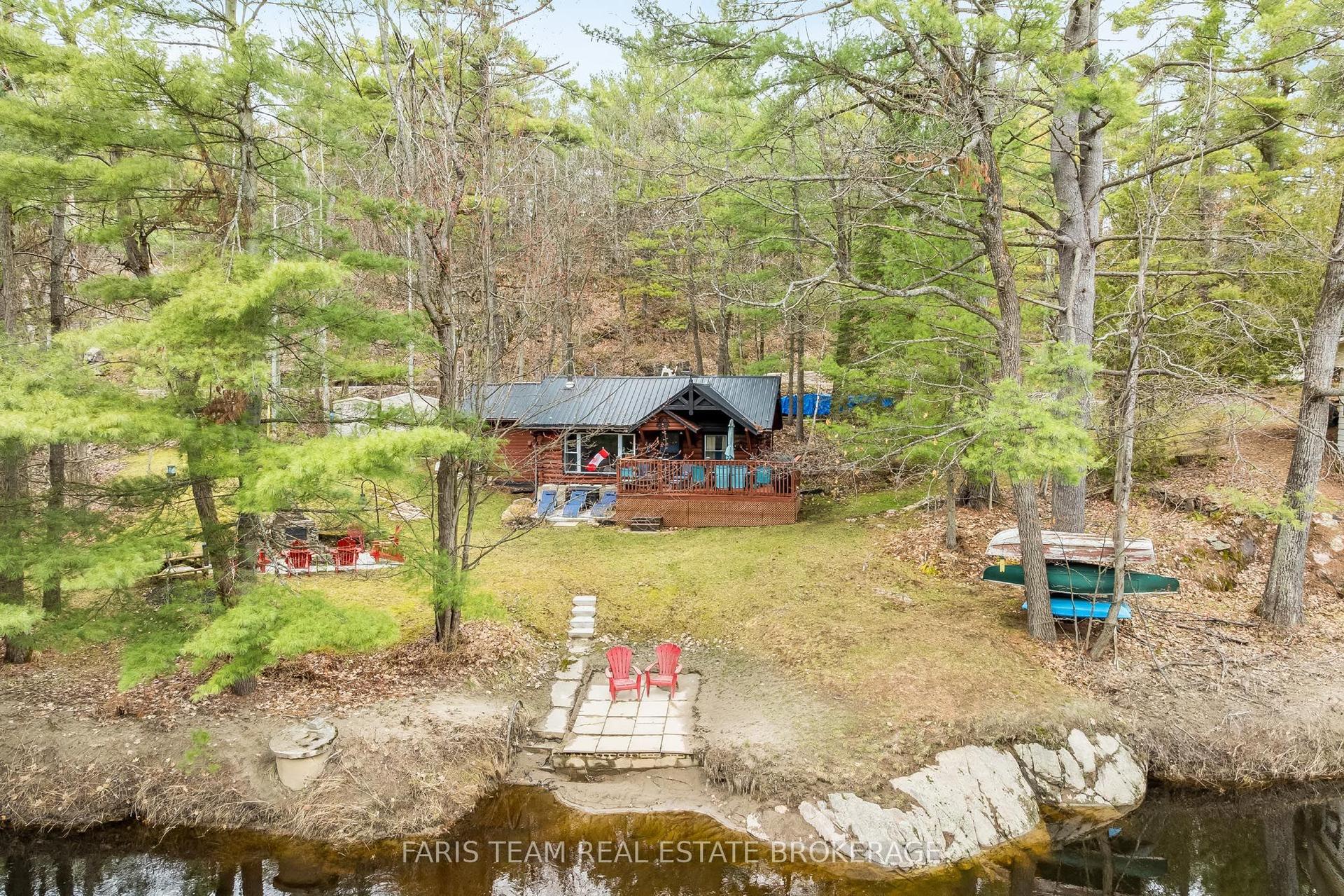 42 Black River Road — photo 1
