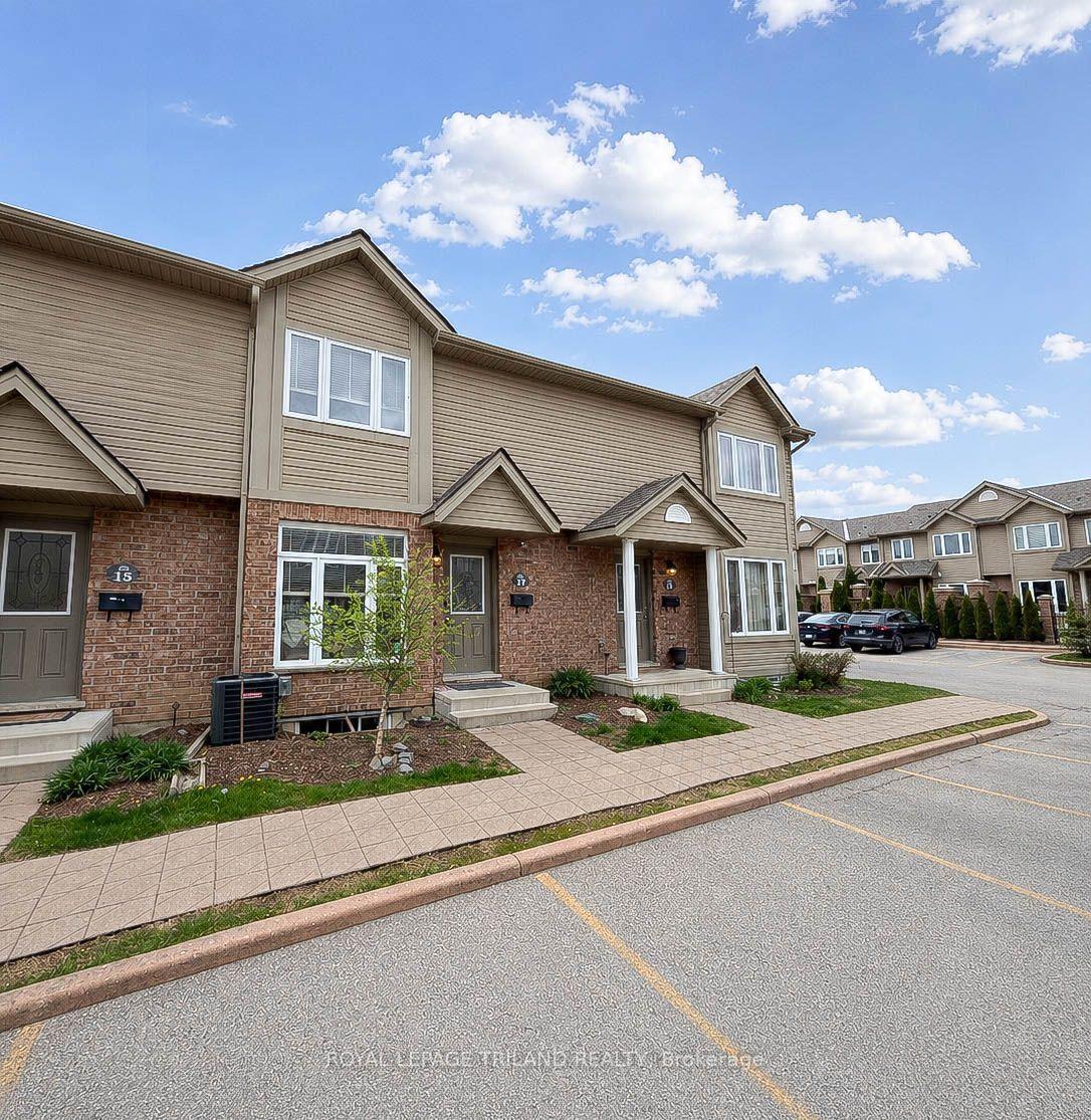 1600 Mickleborough Drive 17 #17 — photo 1