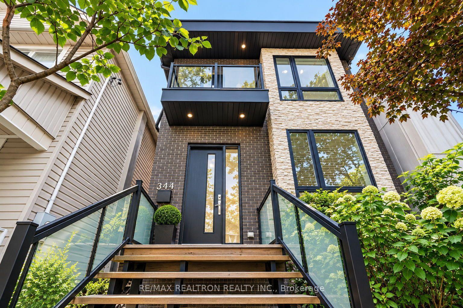 344 Main Street, Toronto — Detached for sale, photo 1