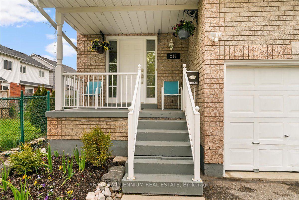 214 Graburn Avenue — photo 1