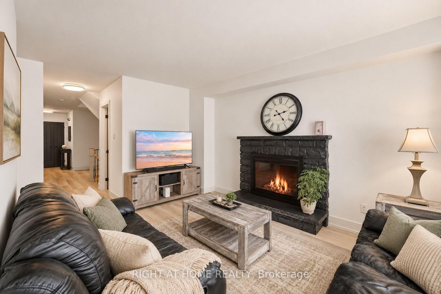 32 Cheviot Crescent, Brampton — Detached for sale, photo 1