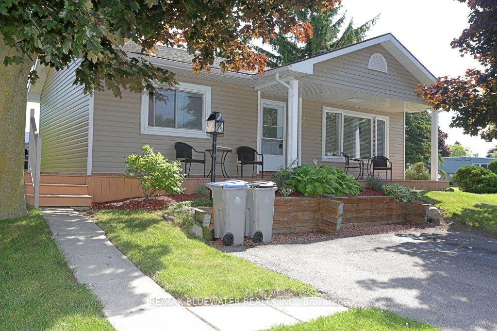 23 Pebble Beach Parkway E — photo 1
