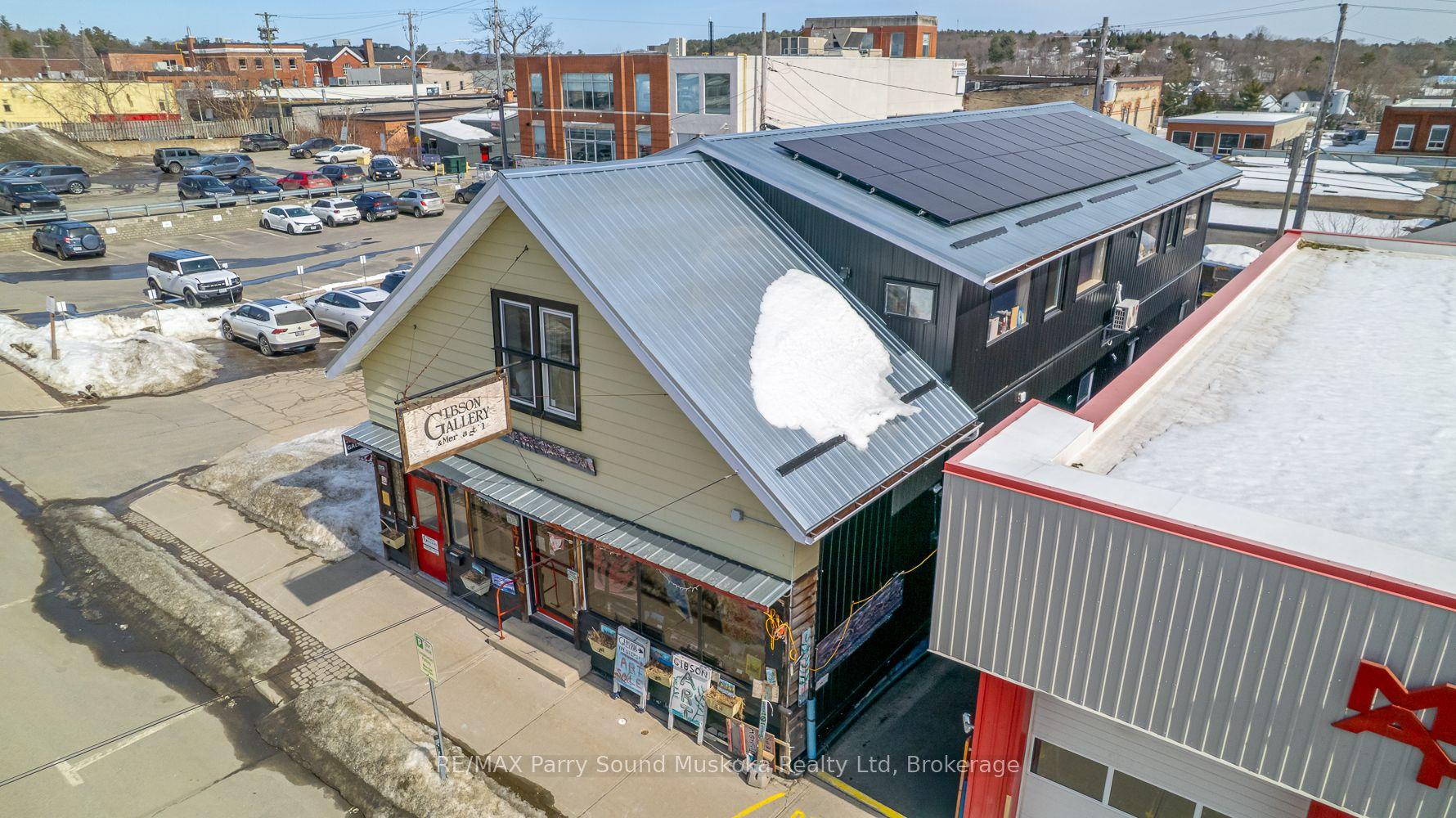 47 Gibson Street — photo 1