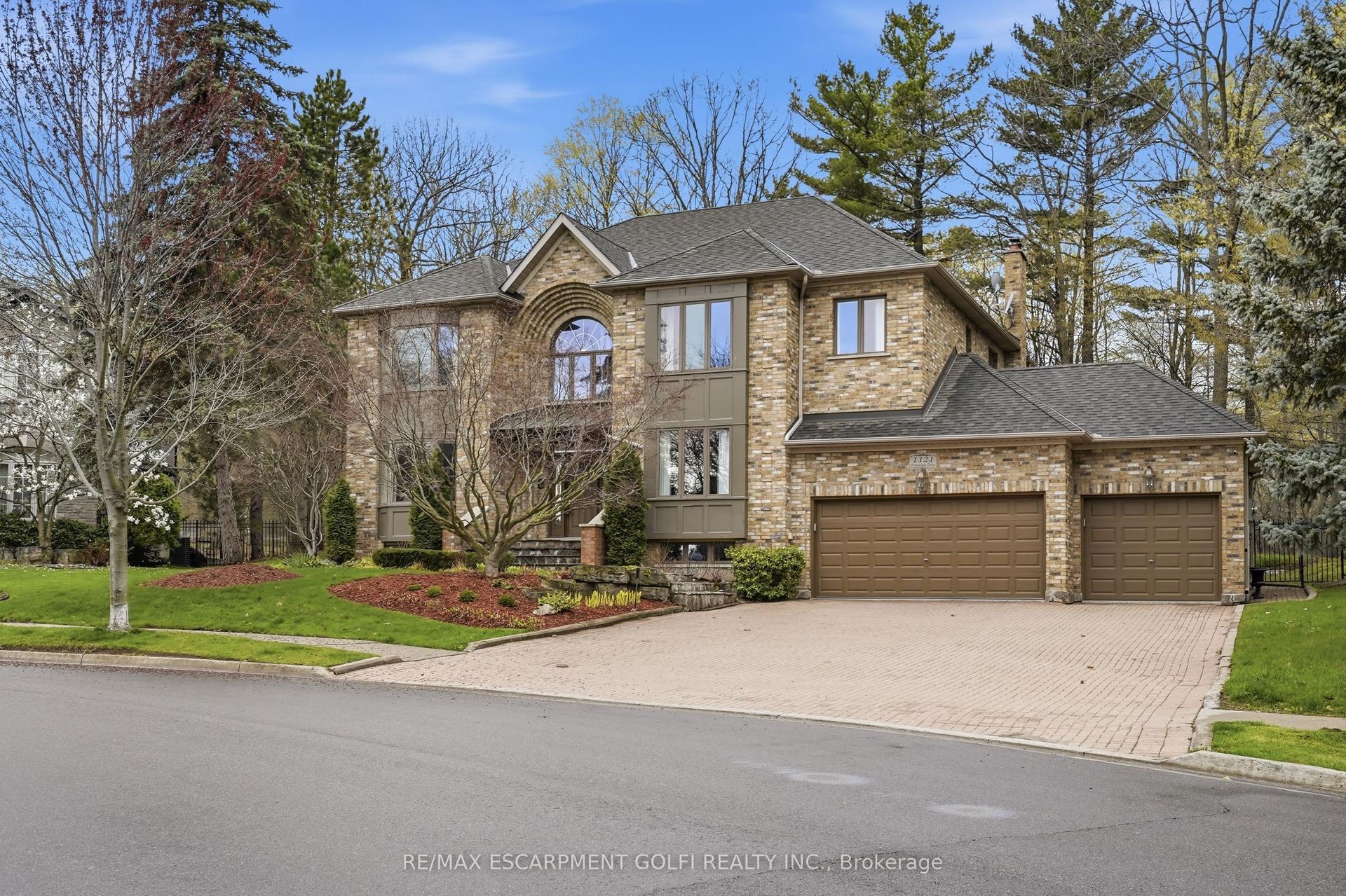 1121 Forestvale Drive — photo 1