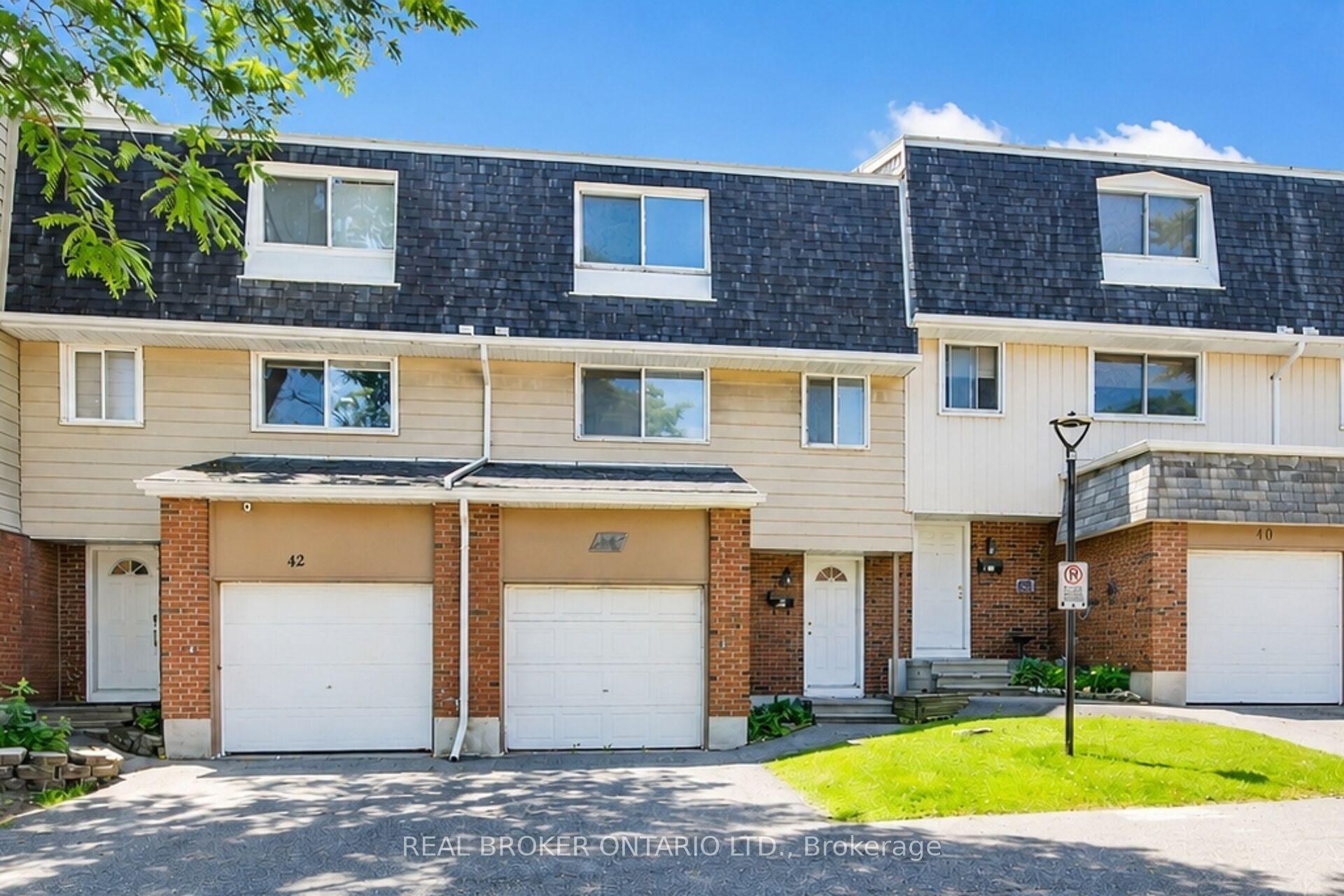 2669 SOUTHVALE Crescent 41 #41, Elmvale Acres and Area — Condo Town for sale, photo 1