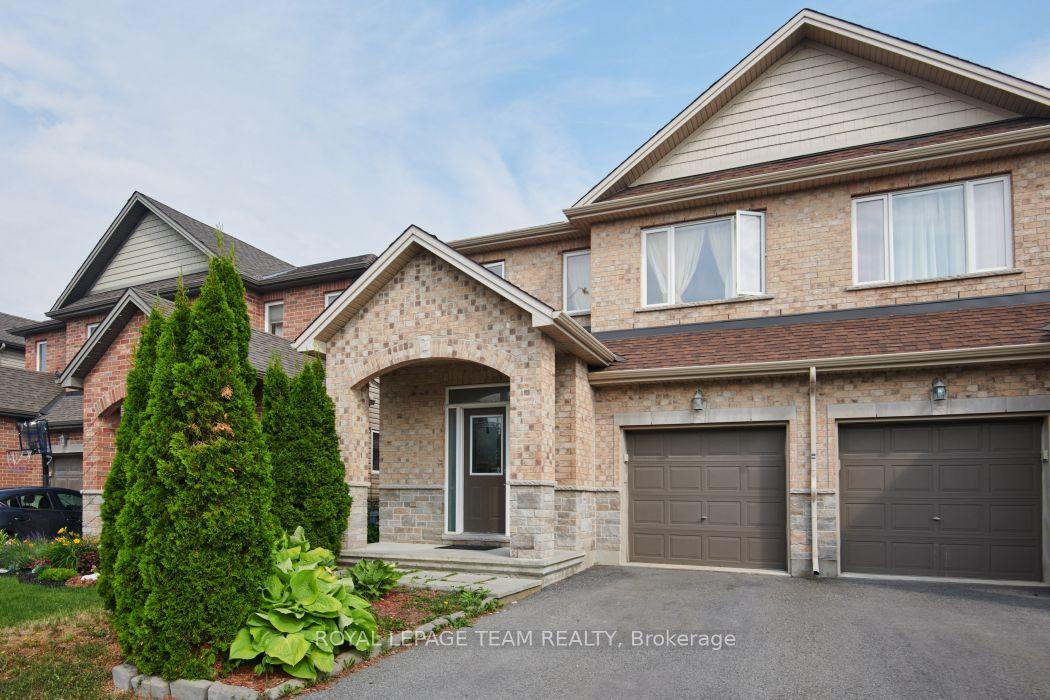 217 Claridge Drive — photo 1