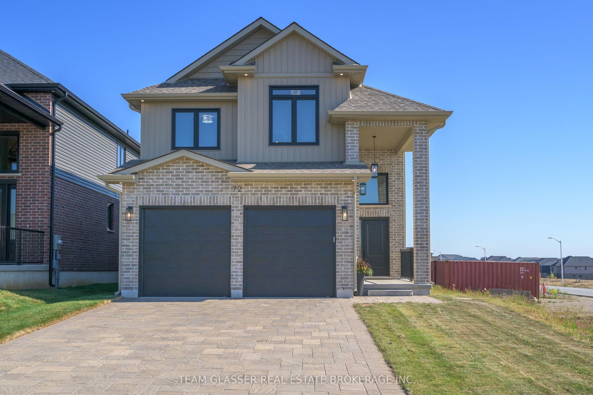 71 ALLISTER Drive — photo 1