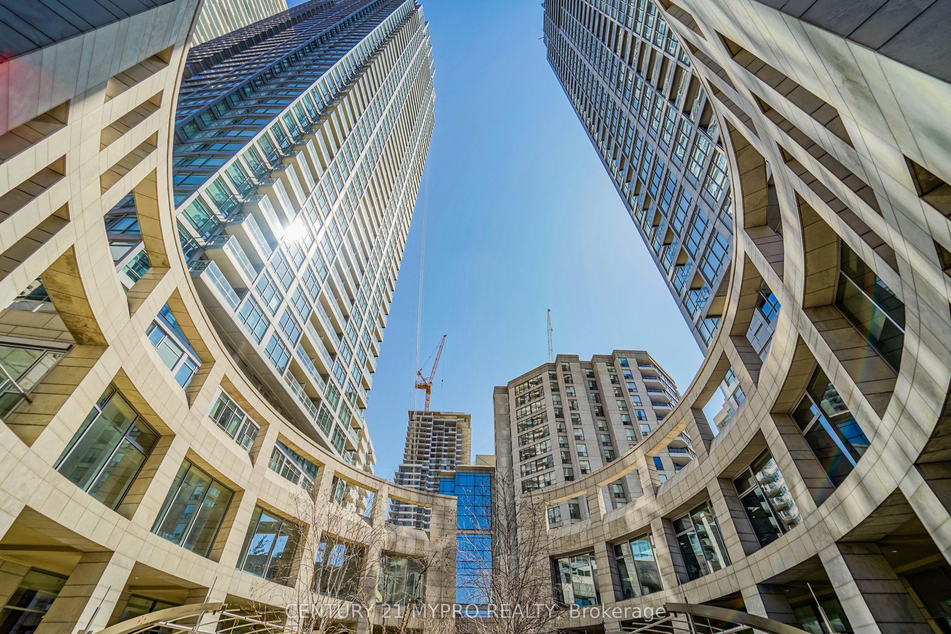 2191 Yonge Street 2707 #2707, Toronto — Condo for lease, photo 1