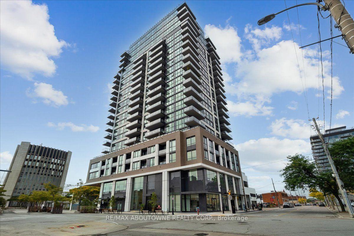 2007 James Street 405 #405 — photo 1