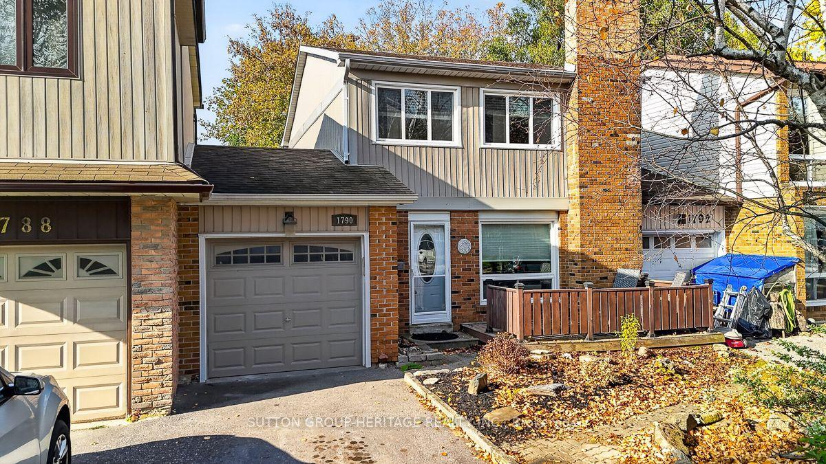 1790 Walnut Lane, Pickering — Townhouse for sale, photo 1