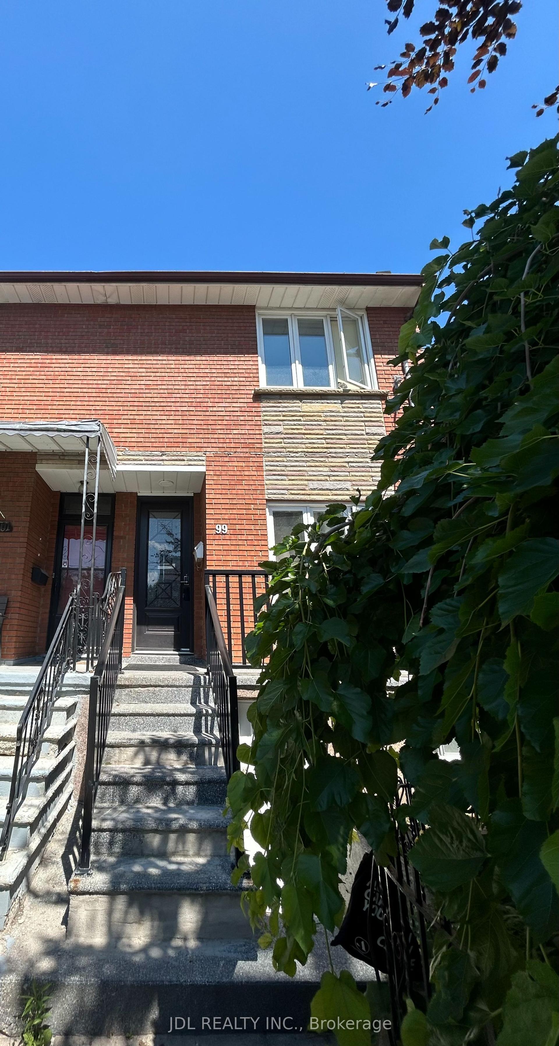 99 Clinton St Street Unit AA #Unit AA, 2nd Floor, Toronto — Detached for lease, photo 1