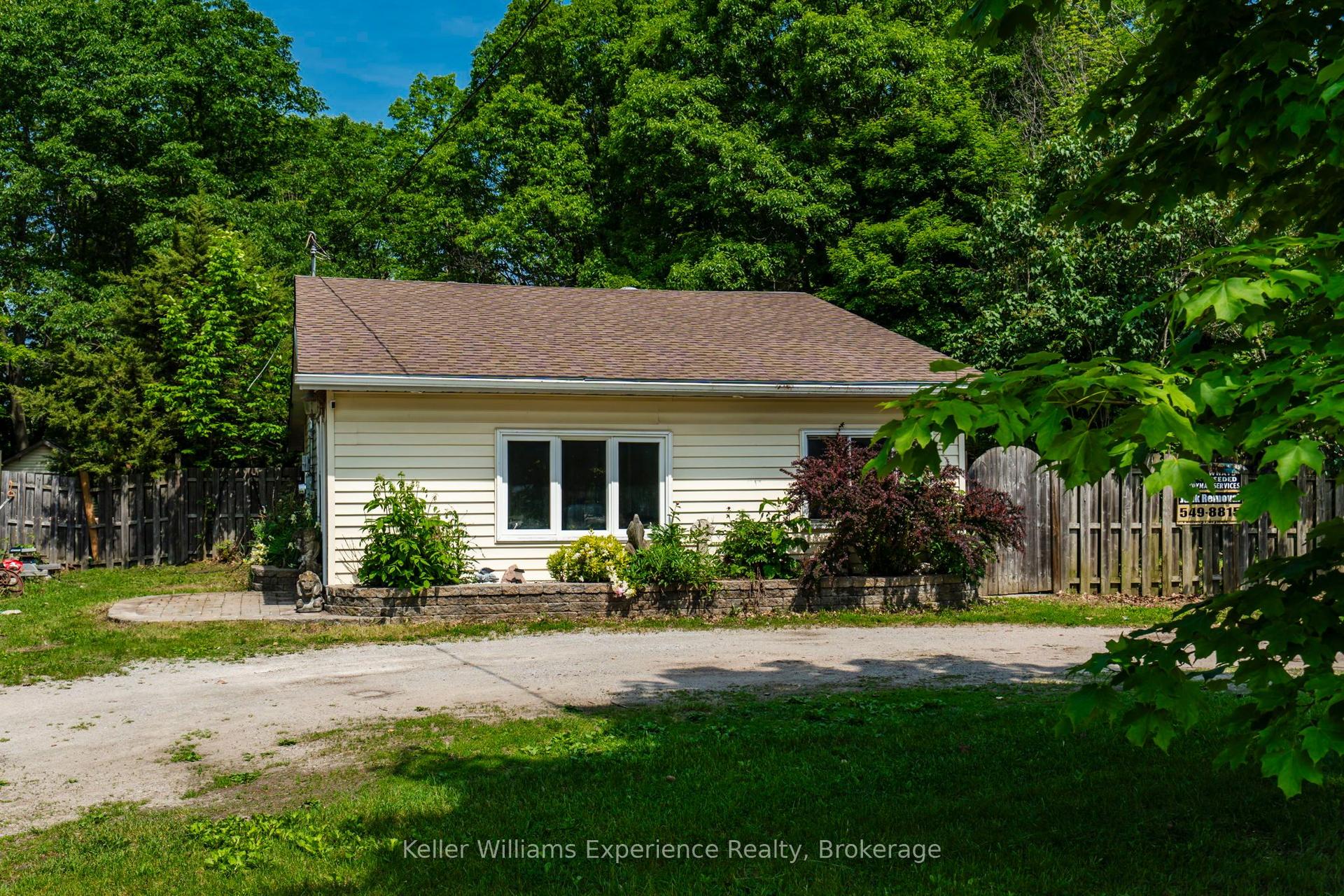 1720 Golflink Road — photo 1