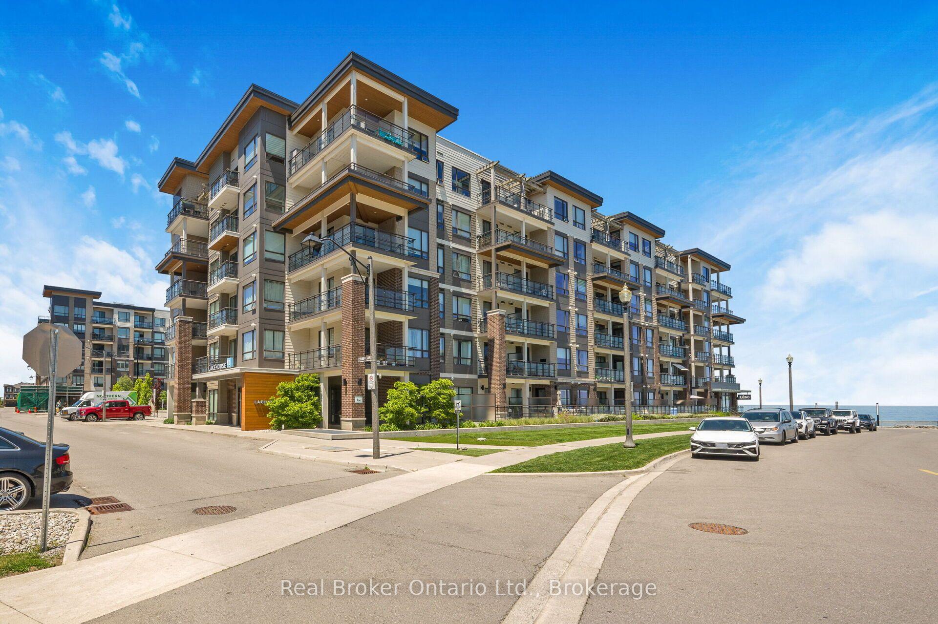10 Esplanade Lane 310 #310 — photo 1