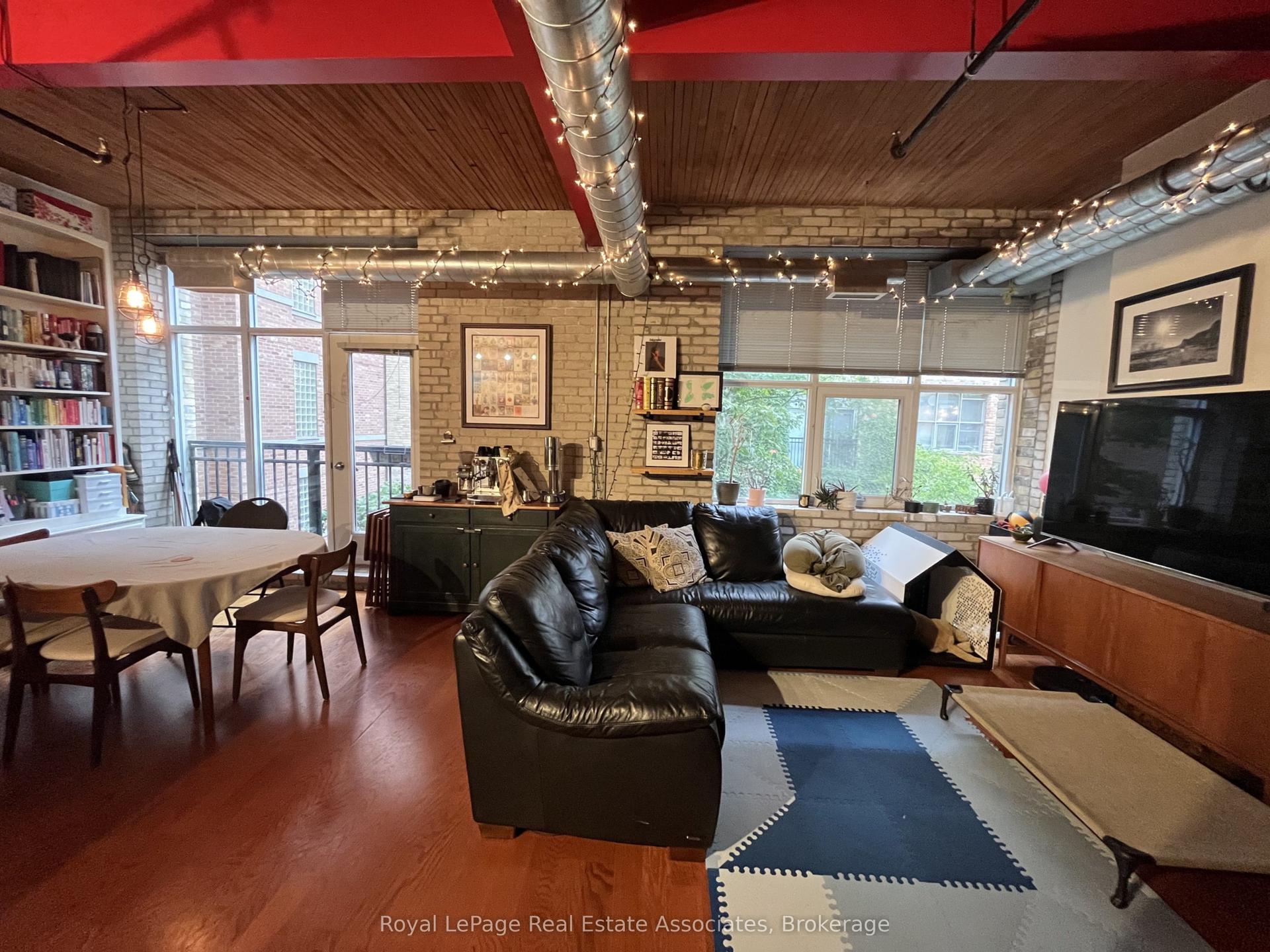 955 Queen Street W 323 #323, Toronto — Condo for lease, photo 1