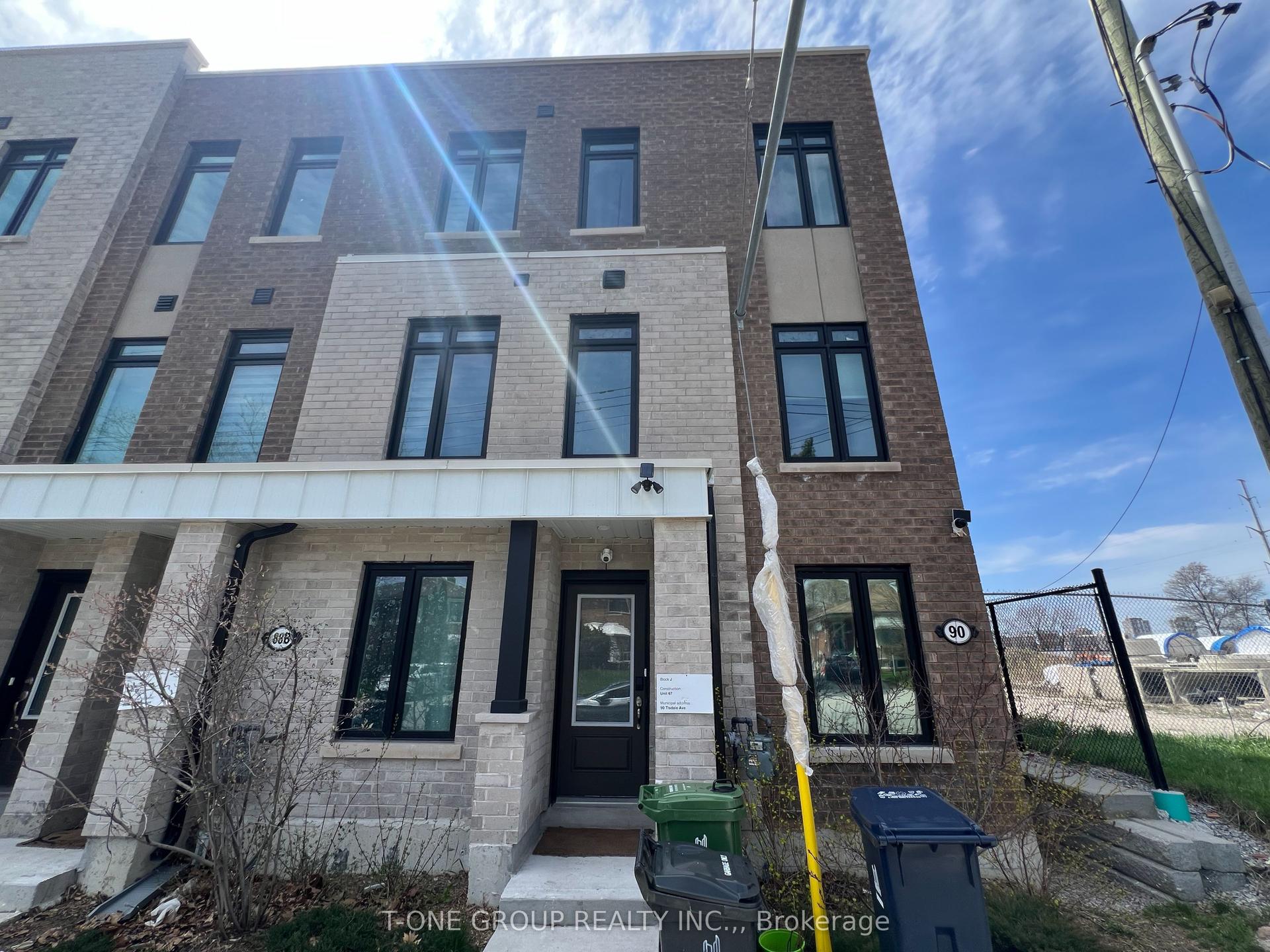 90 Tisdale Avenue — photo 1