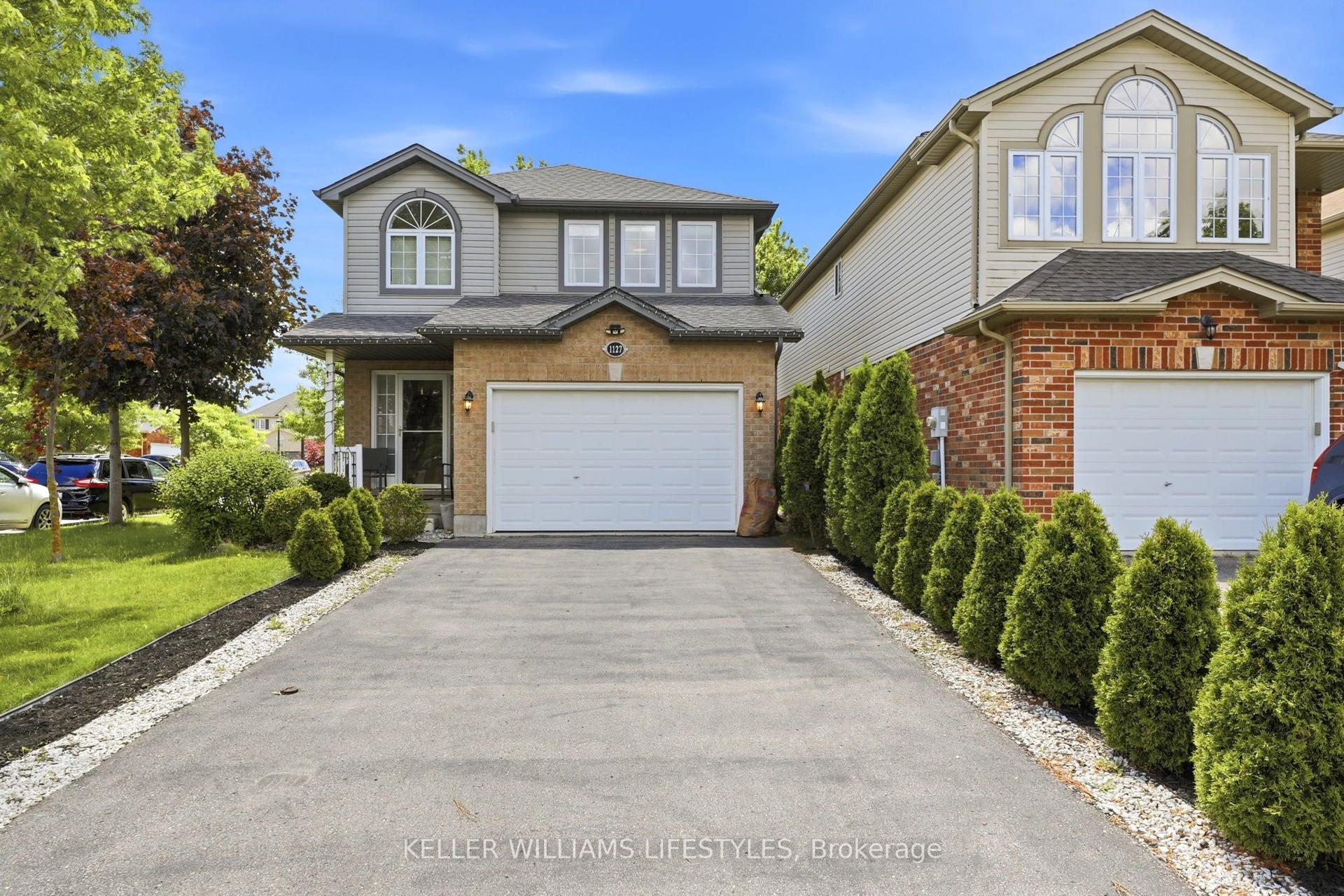 1127 FOXHUNT Road — photo 1