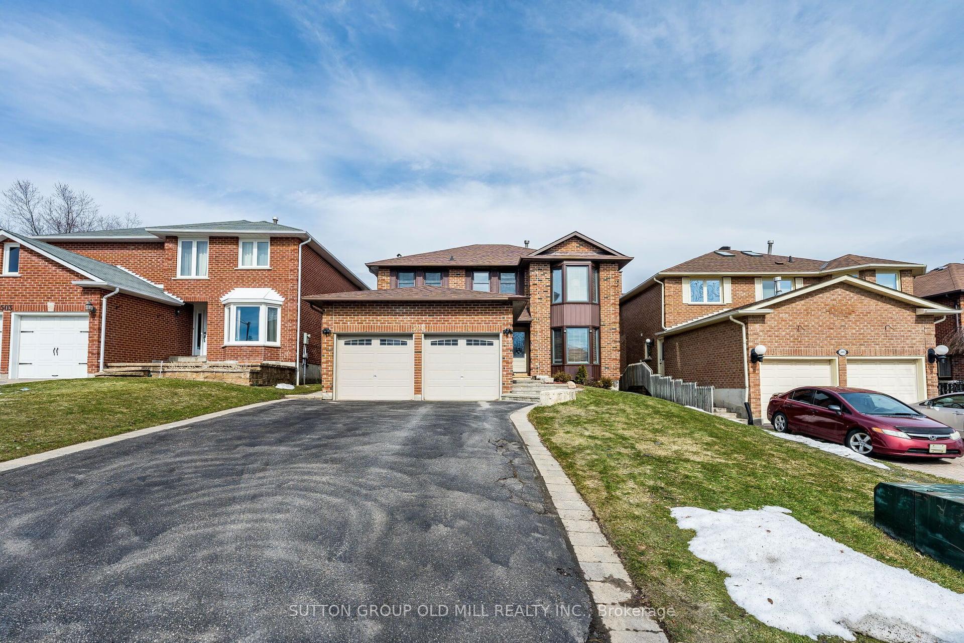 501 Sundown Crescent — photo 1