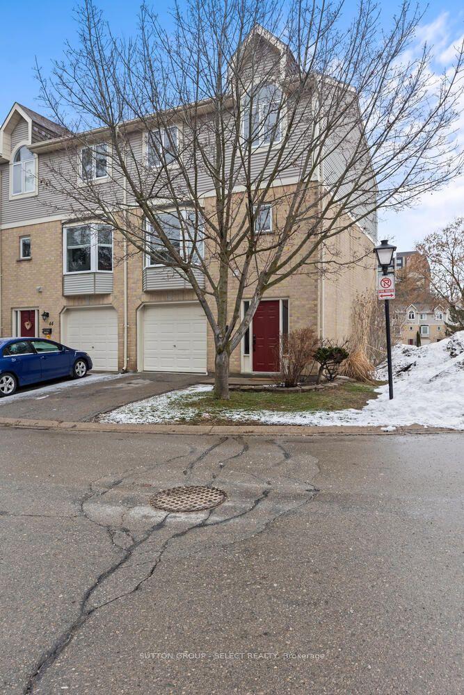 9 AILSA Place 43 #43 — photo 1