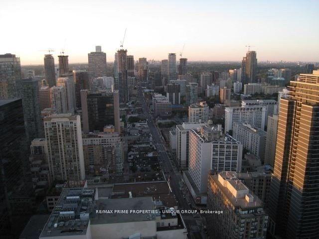 386 Yonge Street 4101 #4101, Toronto — Condo for lease, photo 1
