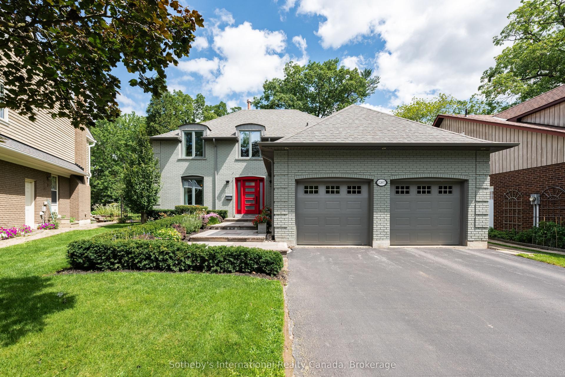 2267 Cedarberry Court, Oakville — Detached for sale, photo 1