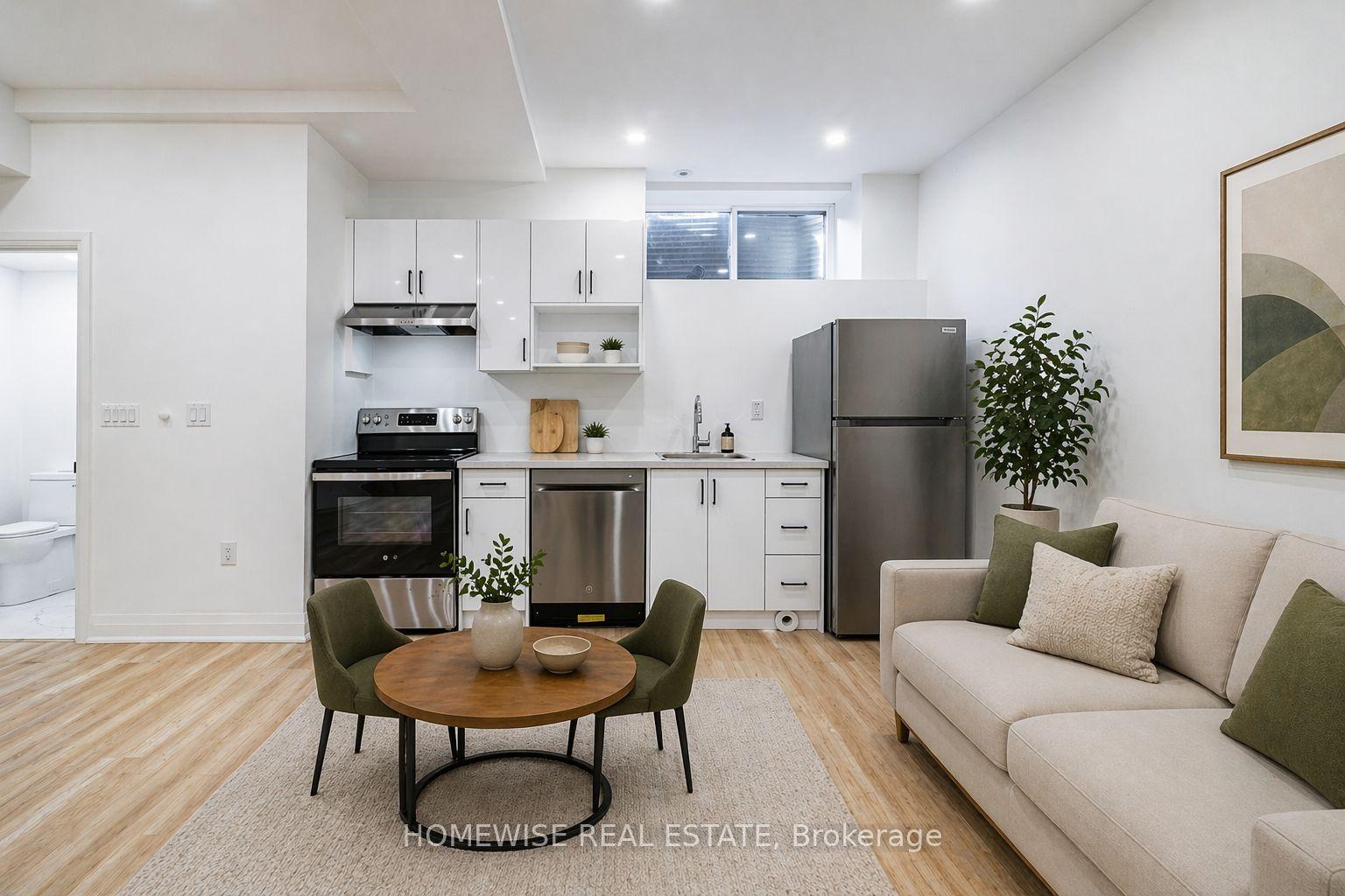 11 Craig Crescent Lower #Lower — photo 1