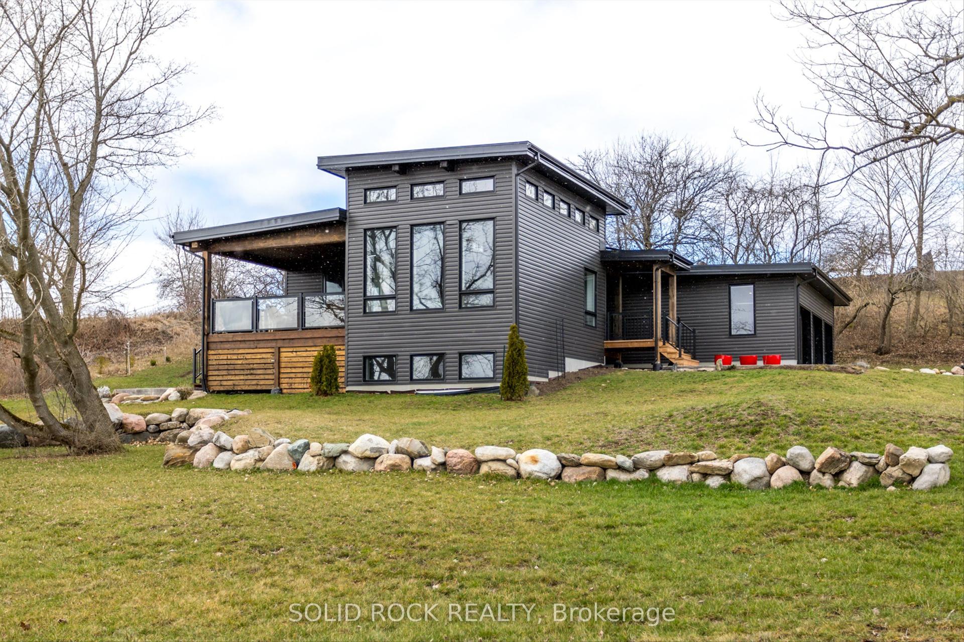 506 Catchmore Road — photo 1