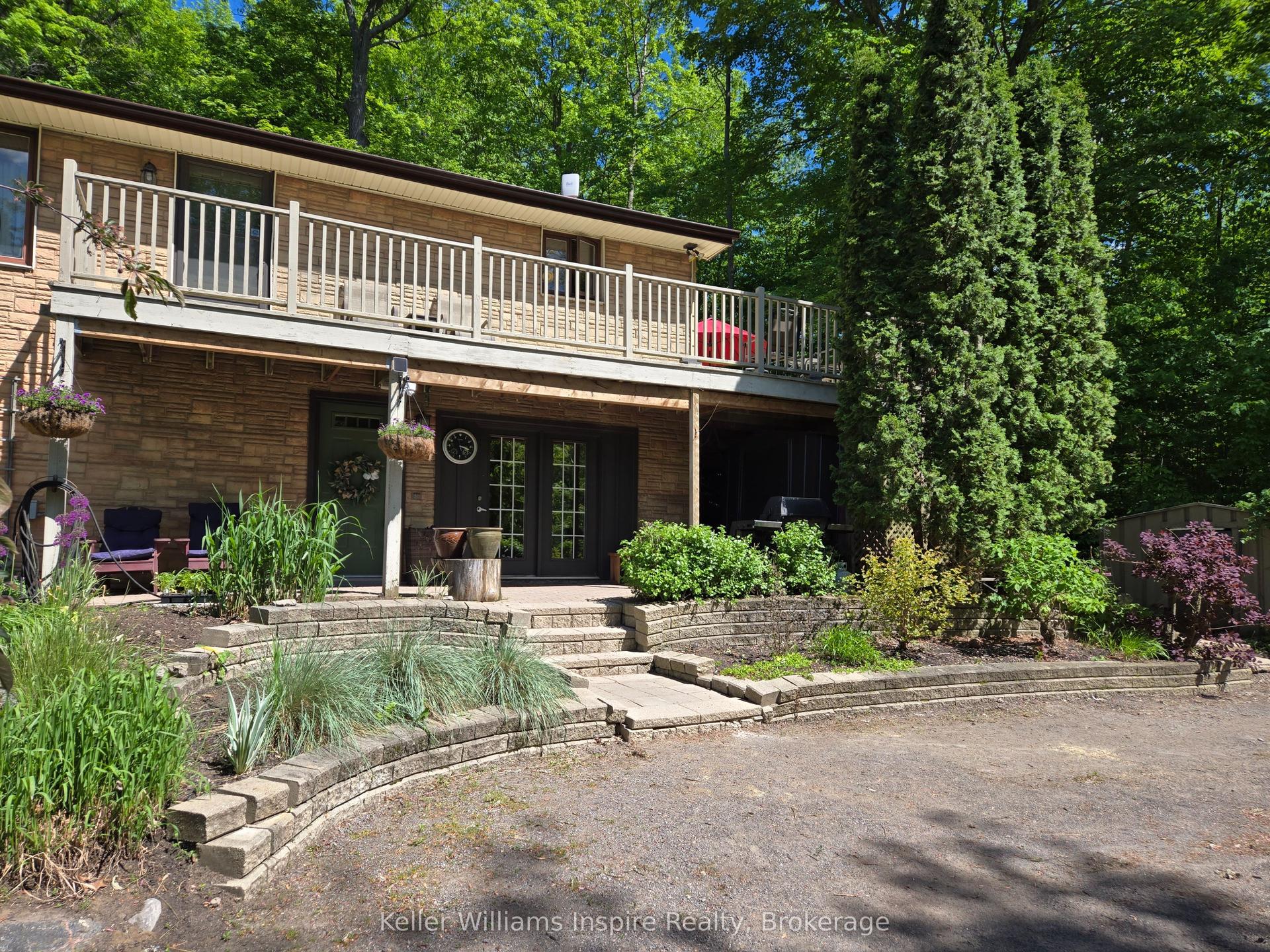 130 Smith Road, Belleville — Detached for sale, photo 1