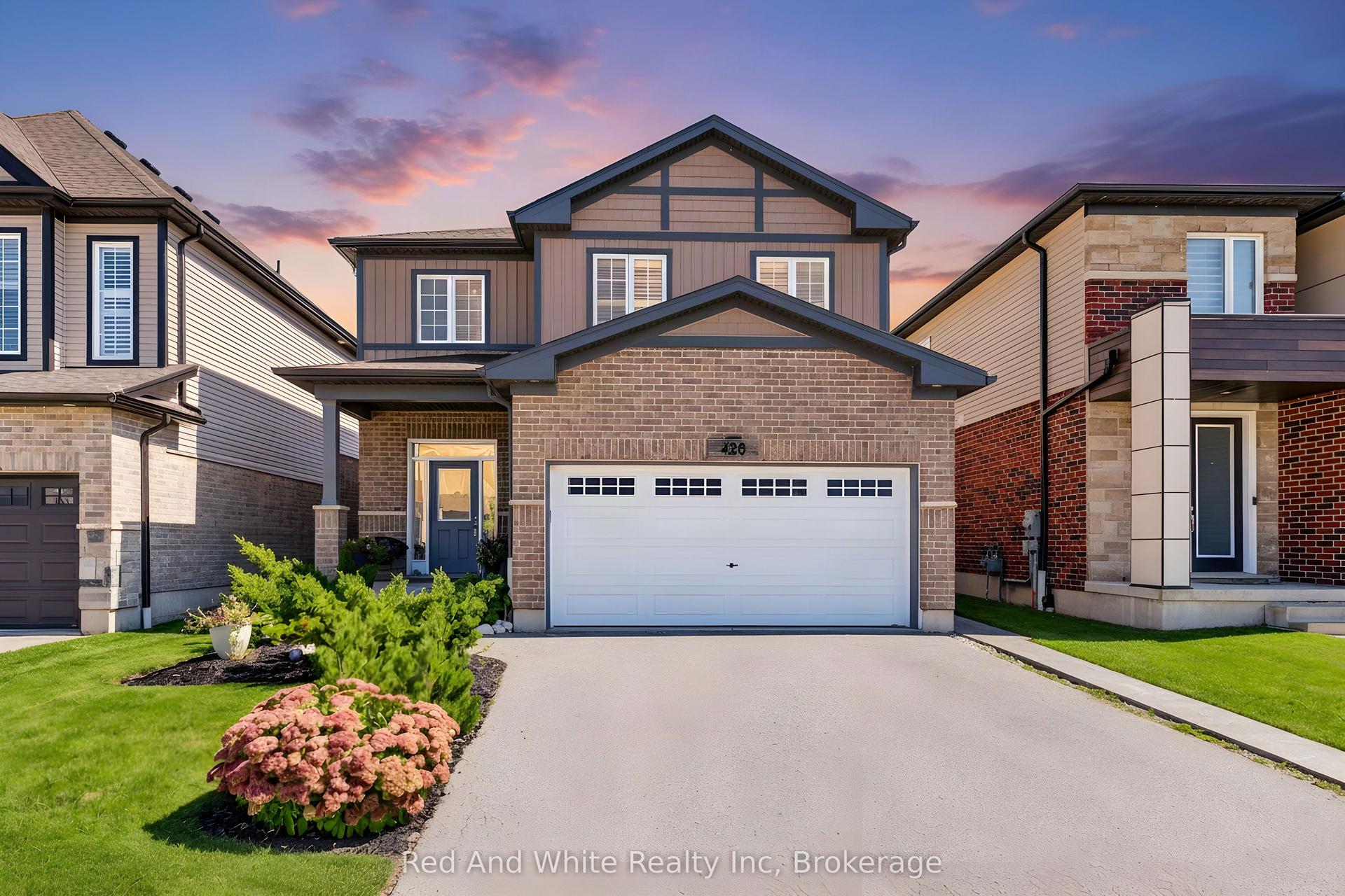 428 Freure Drive, Cambridge — Detached for sale, photo 1