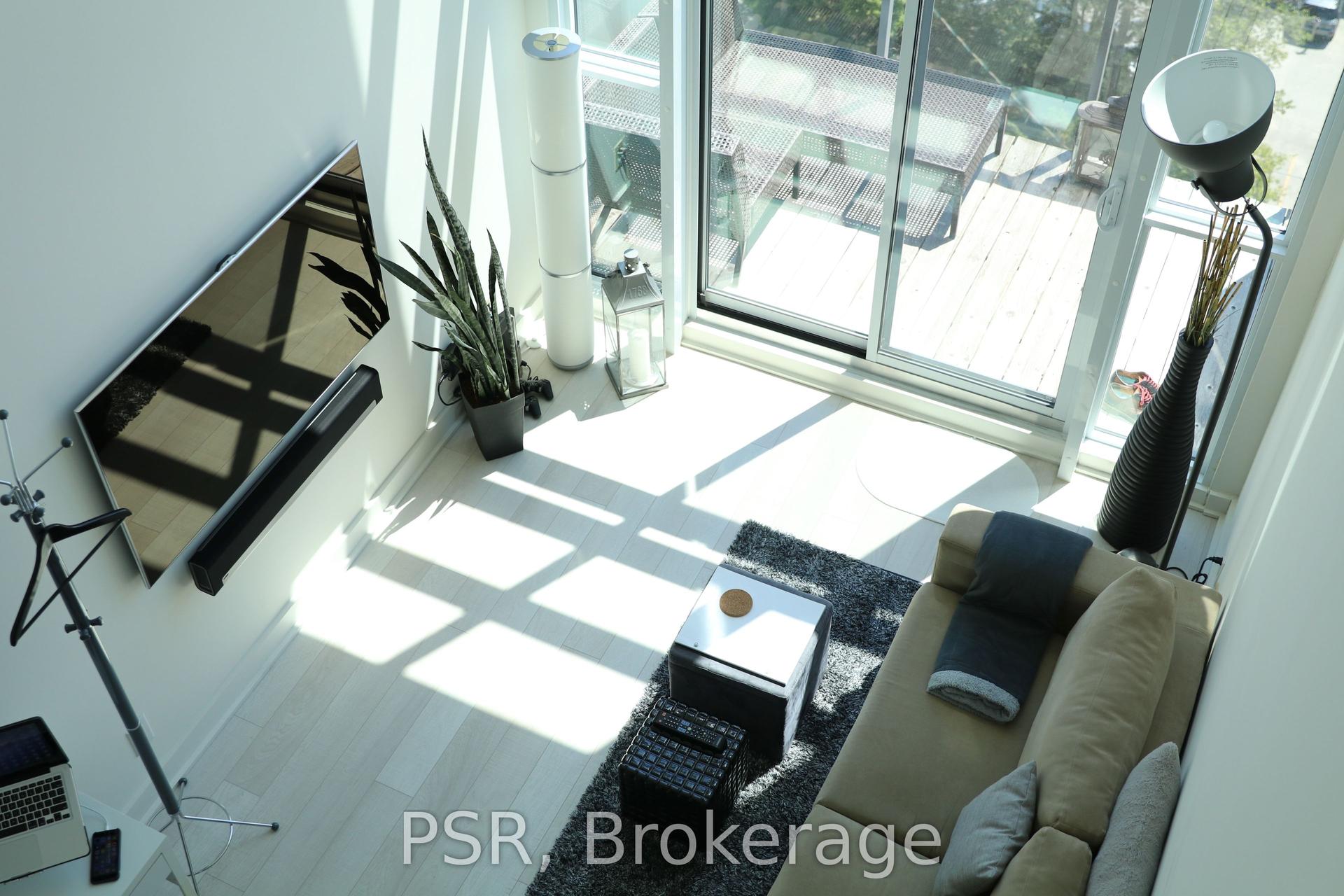 5 Hanna Avenue 709 #709 — photo 1