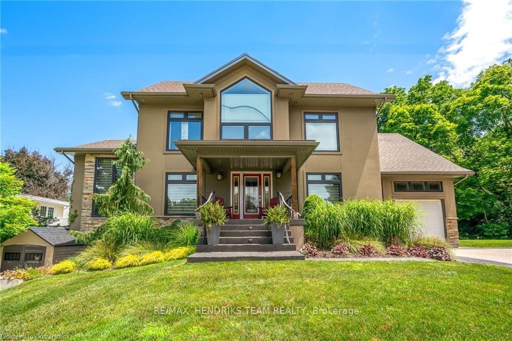 4 FRONT Street, Niagara-on-the-Lake — Detached for sale, photo 1