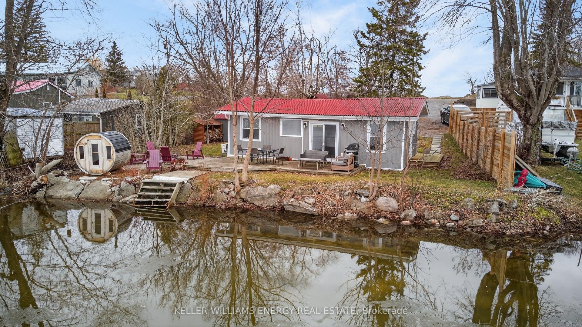 1071C Lakeside Drive, Prince Edward County — Detached for sale, photo 1