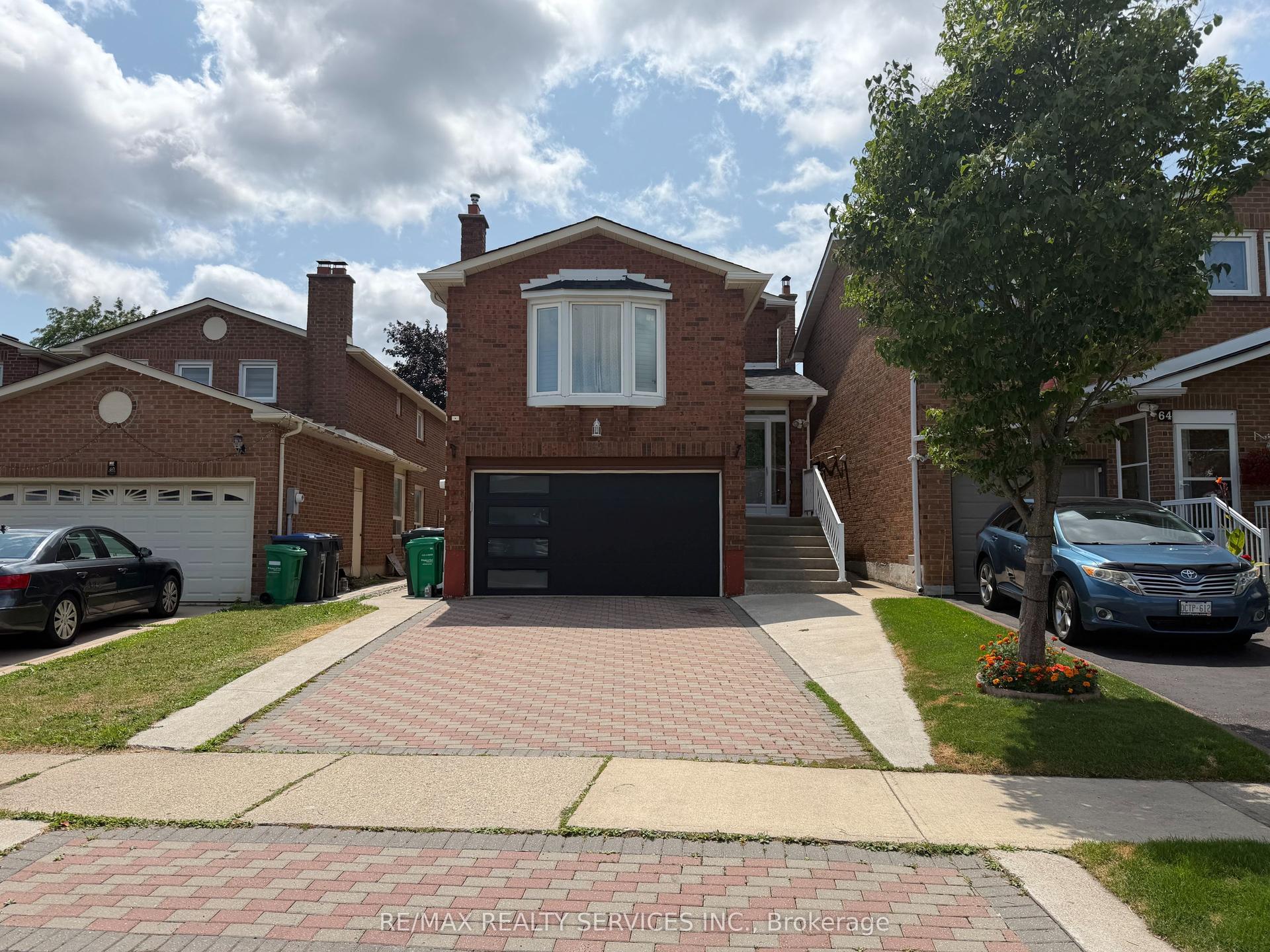 62 Trewartha Crescent, Brampton — Detached for lease, photo 1