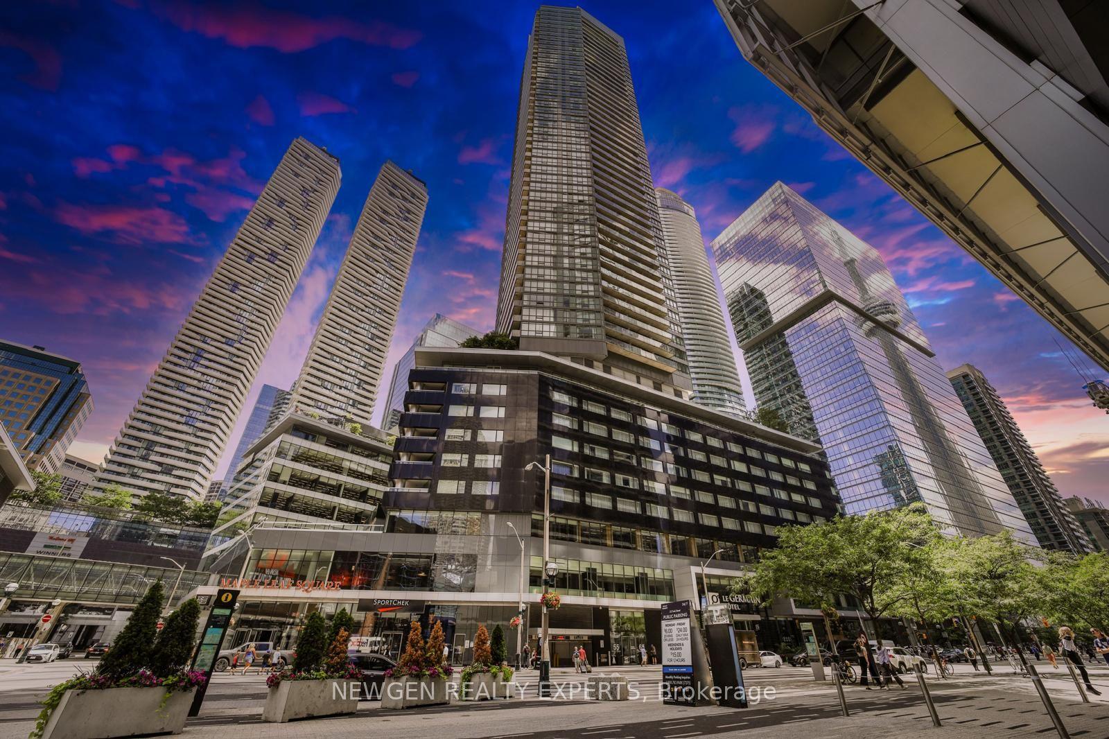 55 Bremner Boulevard 1506 #1506 — photo 1