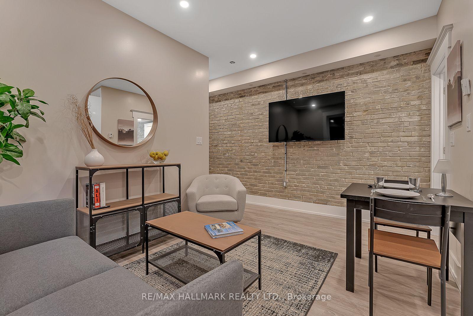 216 Seaton Street 1 #1 — photo 1