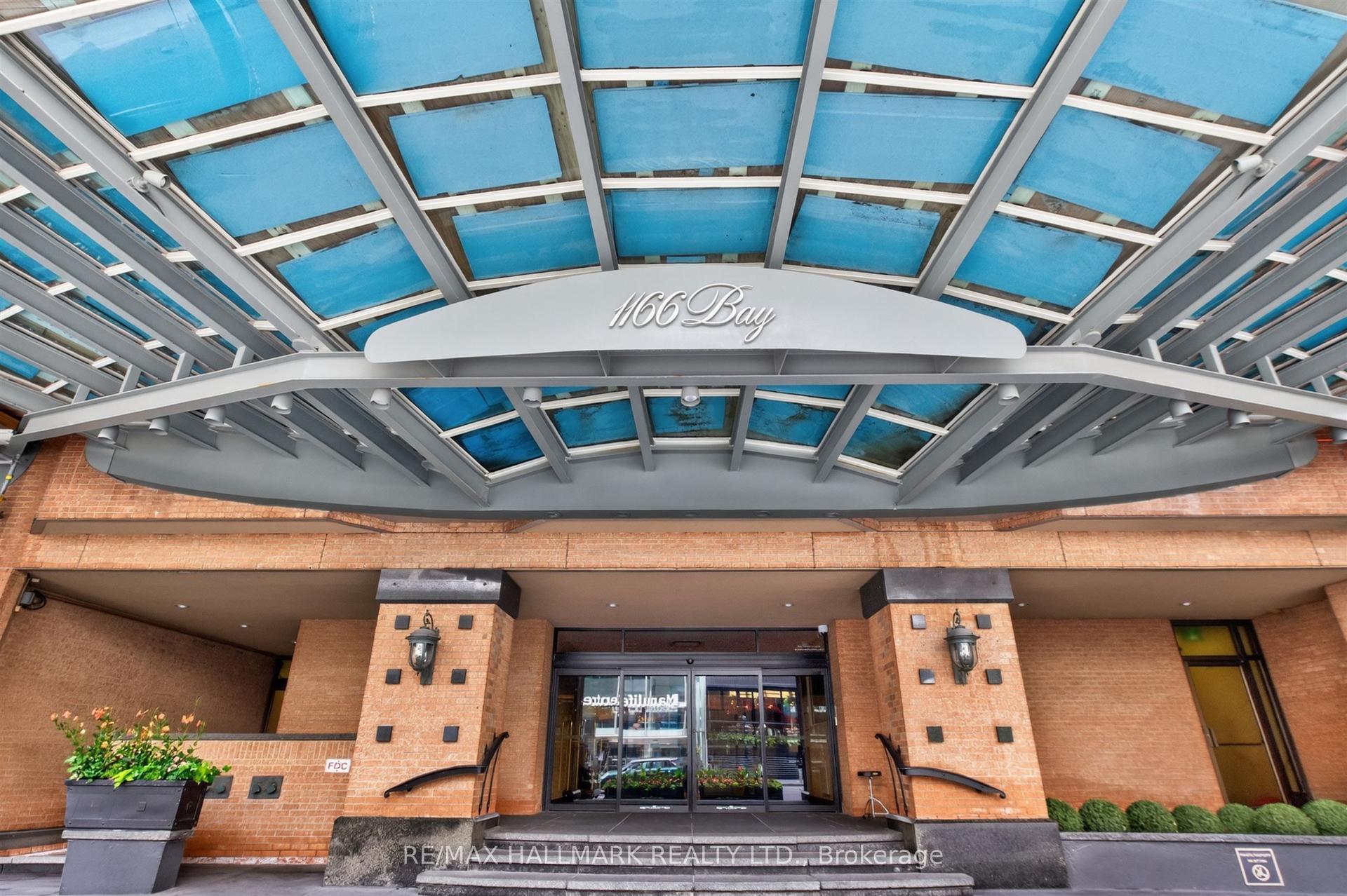 1166 Bay Street PH1 #PH1, Toronto — Condo for lease, photo 1