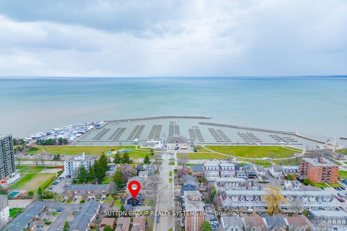47 Nelson Street, Oakville — Detached for lease, photo 1