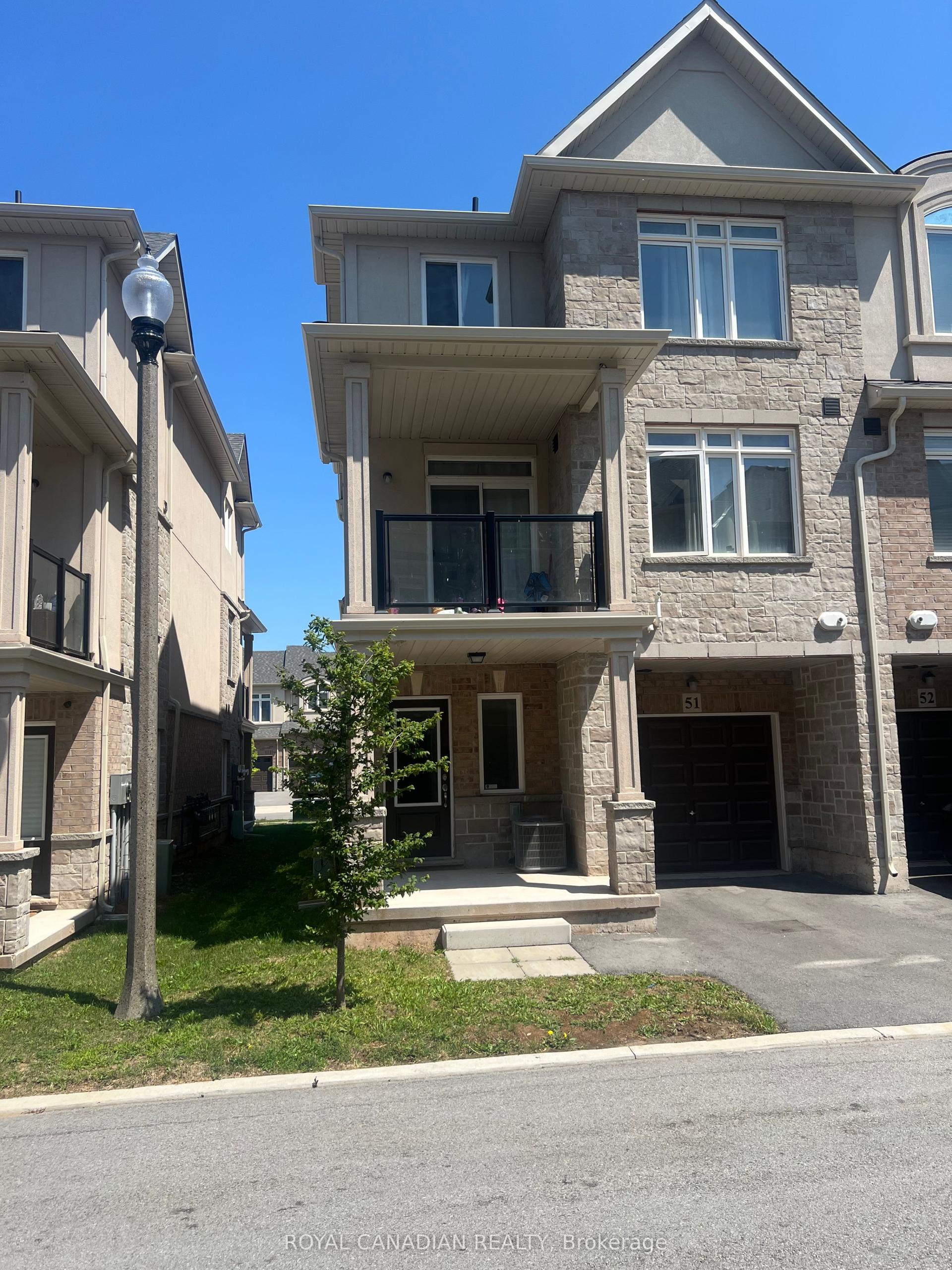 40 Zinfandel Drive 51 #51, Hamilton — Condo Town for lease, photo 1