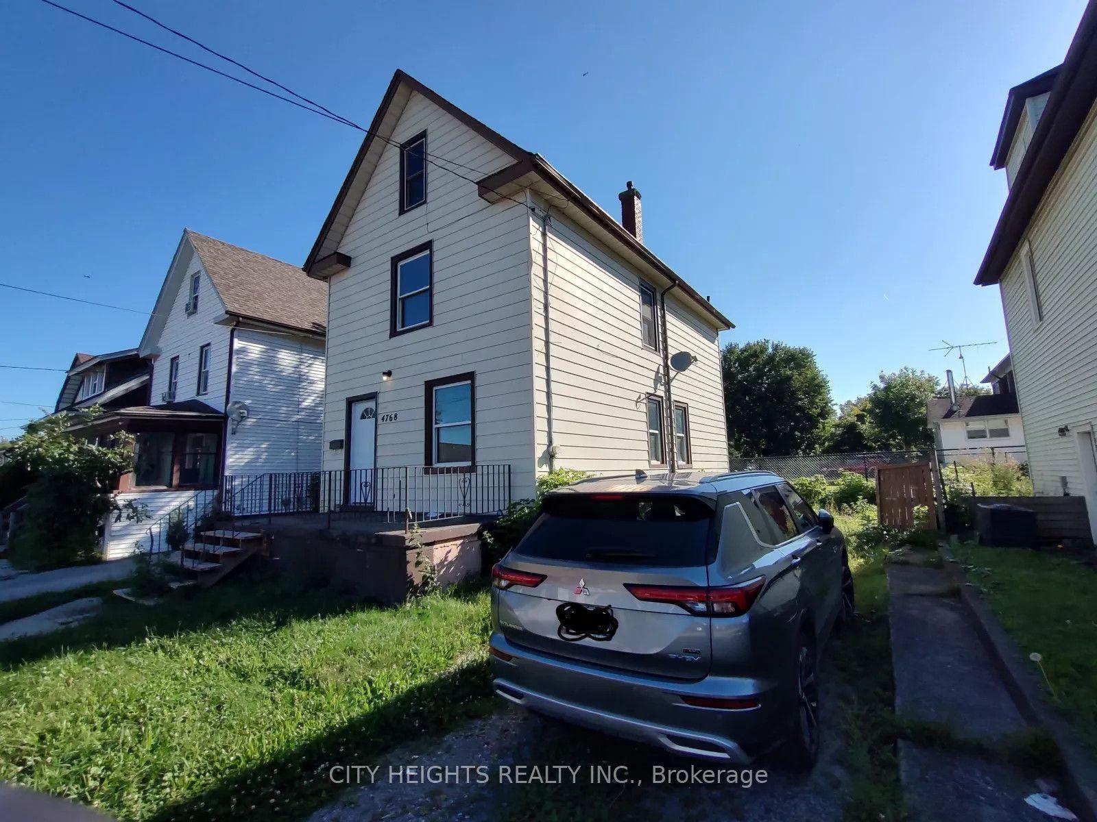 4768 Saint Lawrence Avenue, Niagara Falls — Detached for lease, photo 1