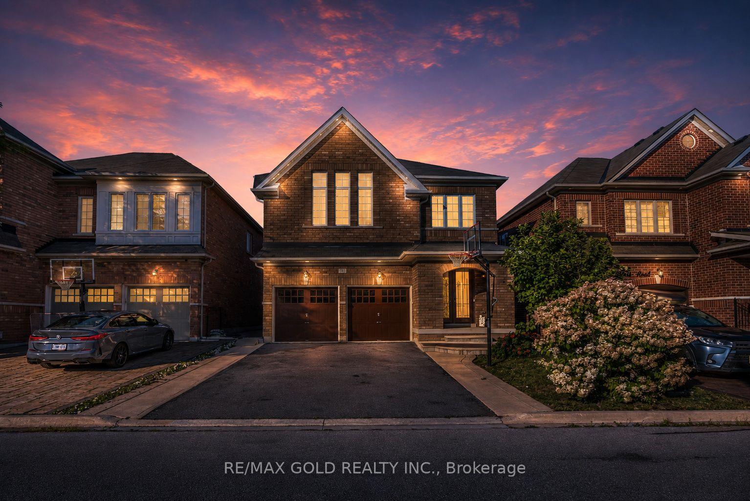 19 Bellcrest Road, Brampton — Detached for sale, photo 1