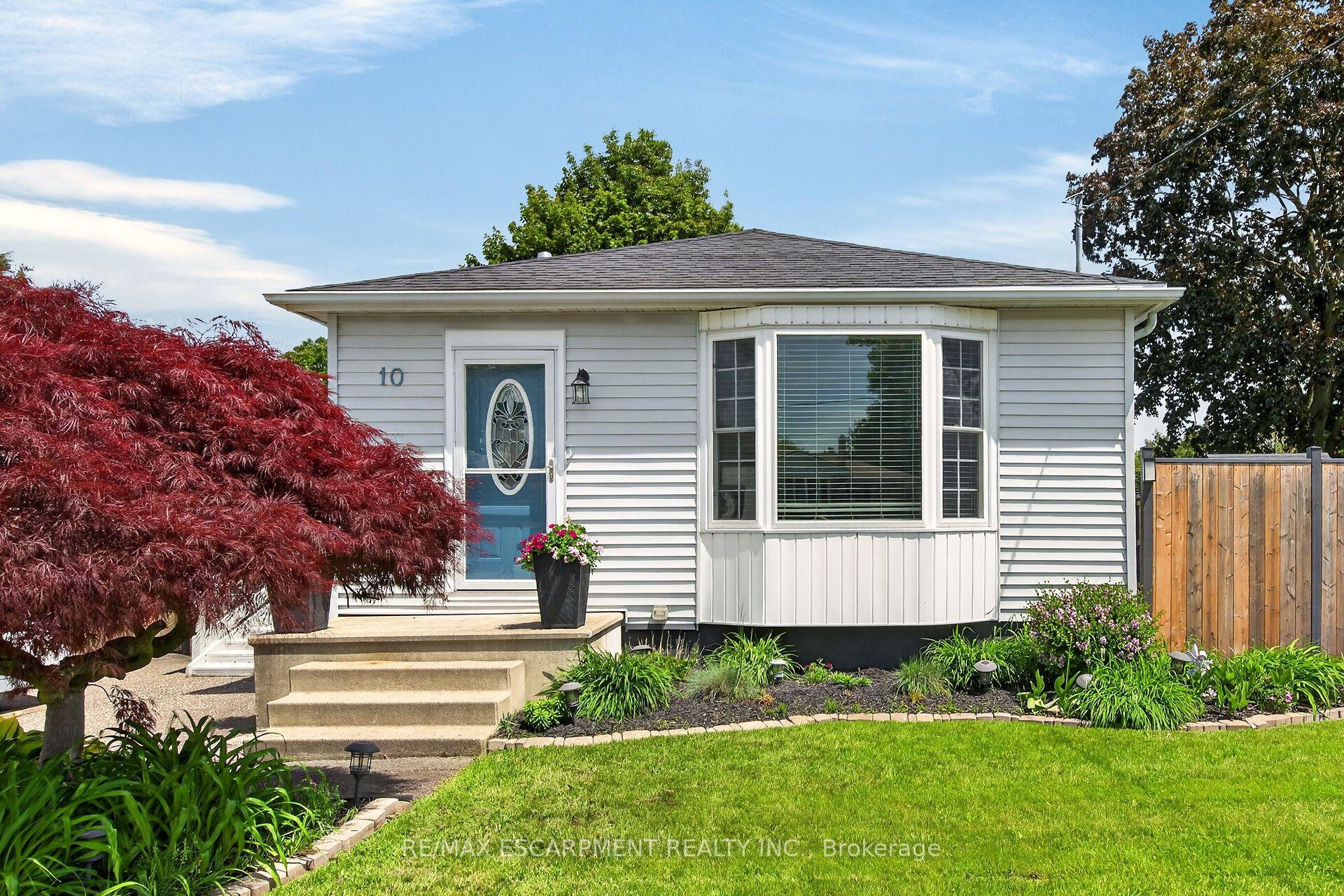 10 Frederick Street — photo 1