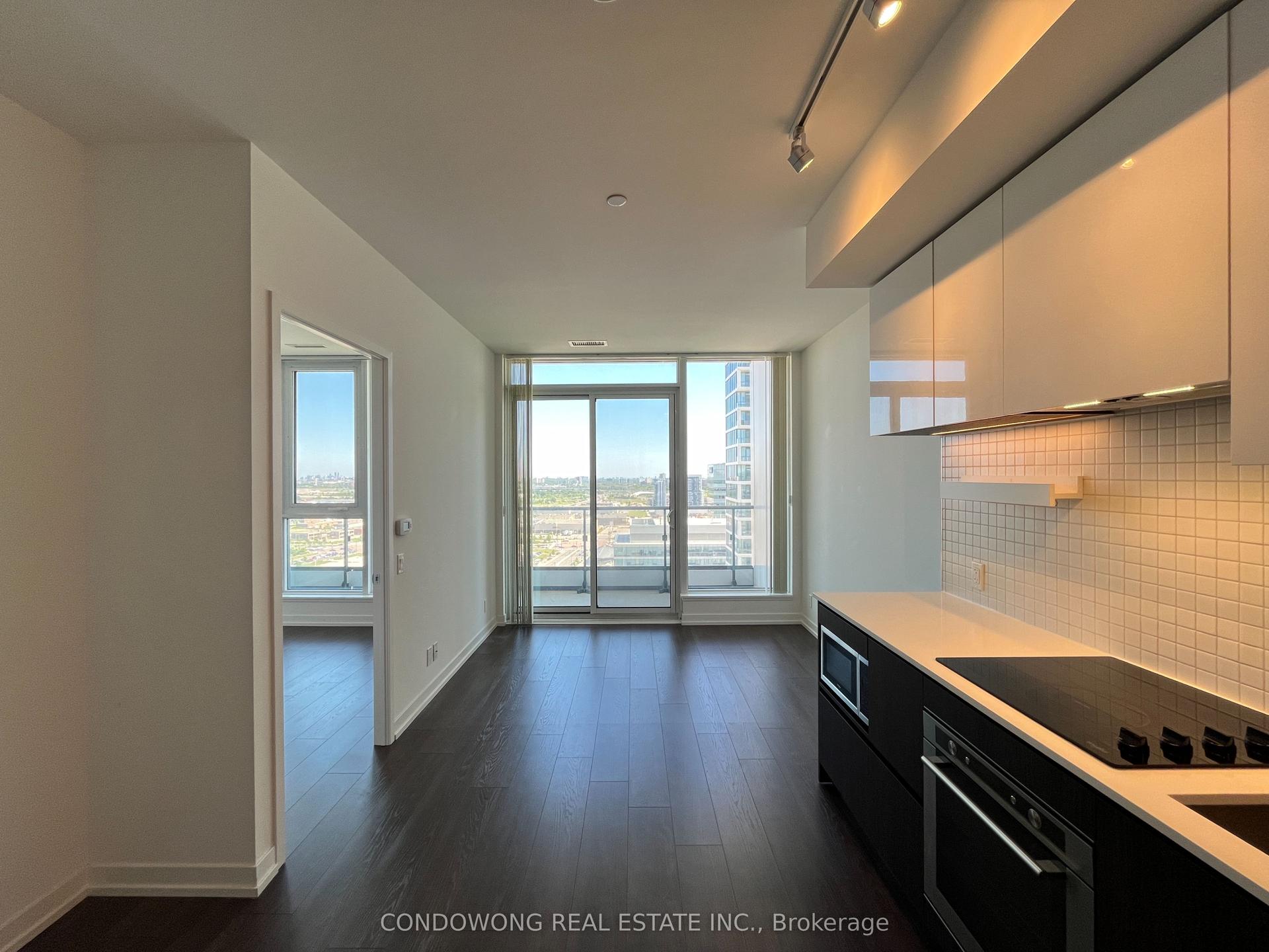 898 Portage Parkway 2305 #2305, Vaughan — Condo for lease, photo 1