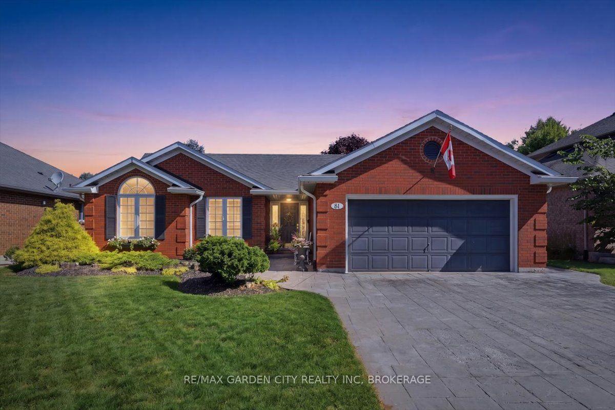 81 SANDRA Drive, Pelham — Detached for sale, photo 1