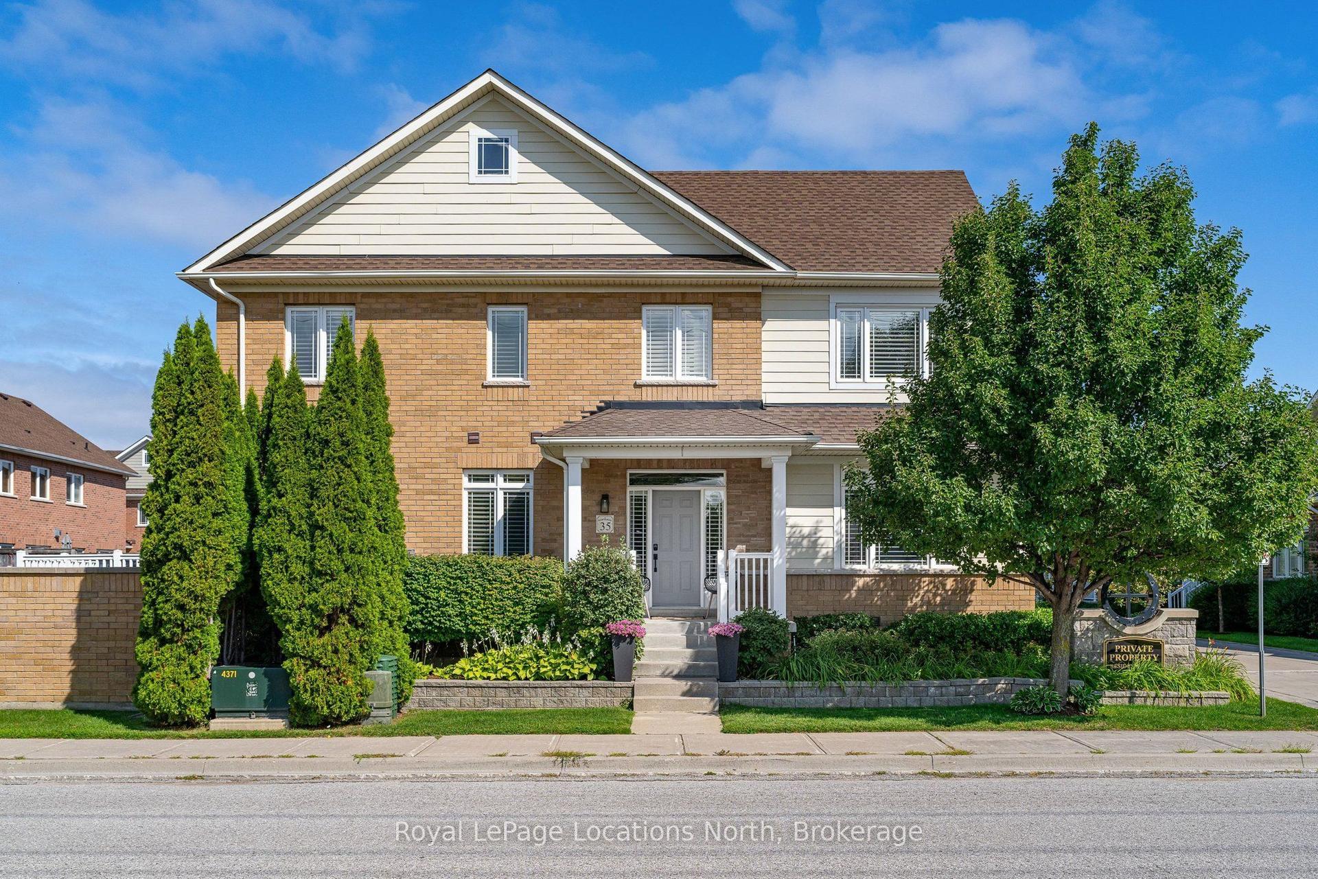 35 SIDE LAUNCH Way, Collingwood — Condo Town for sale, photo 1