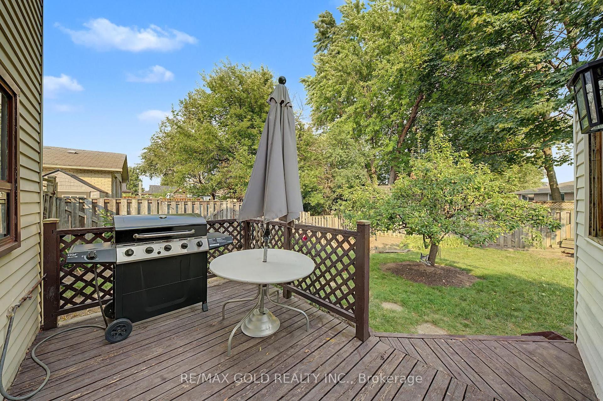 52 Madoc Drive, Brampton — Detached for sale, photo 1