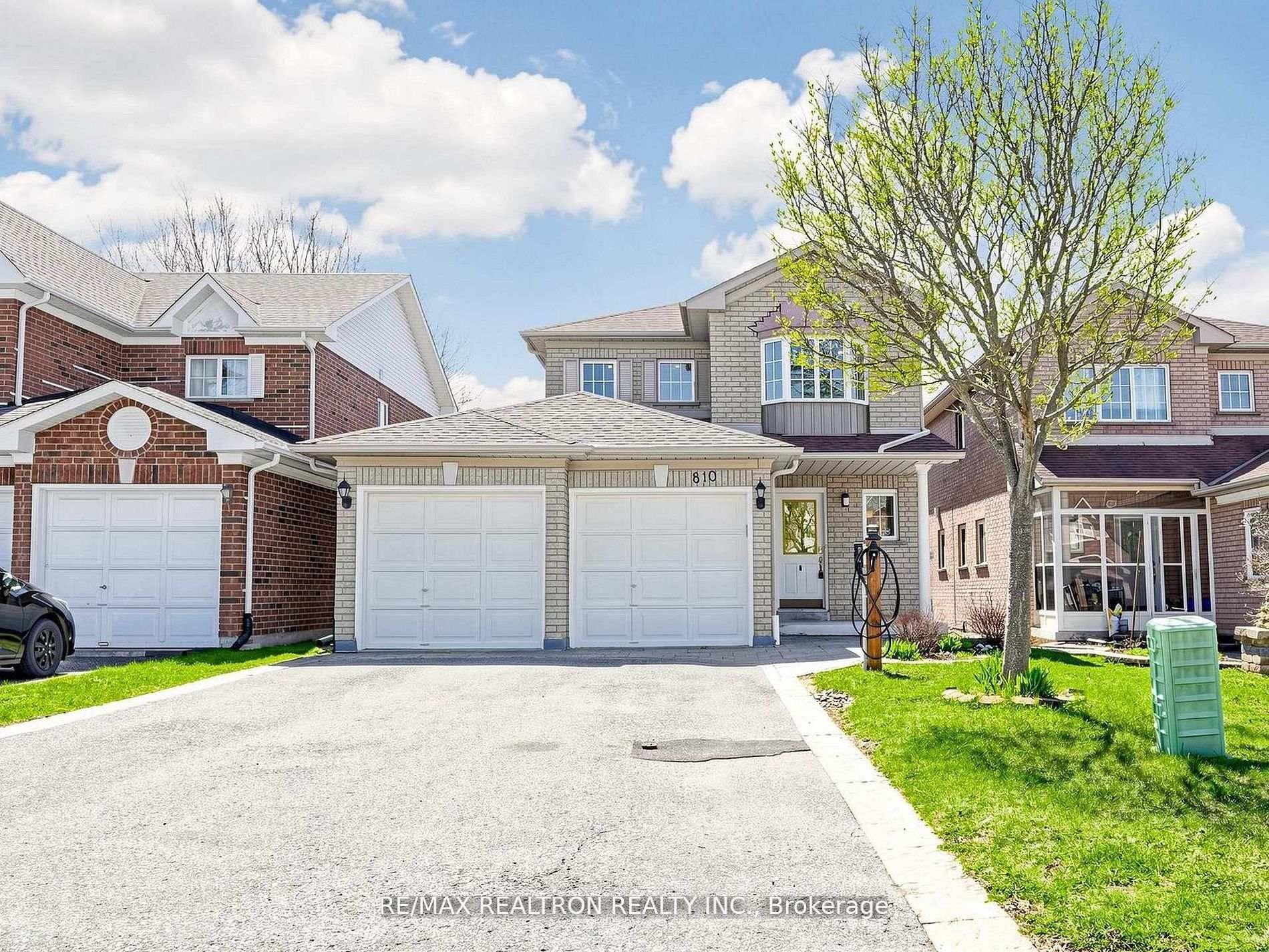 810 Stonehaven Avenue — photo 1