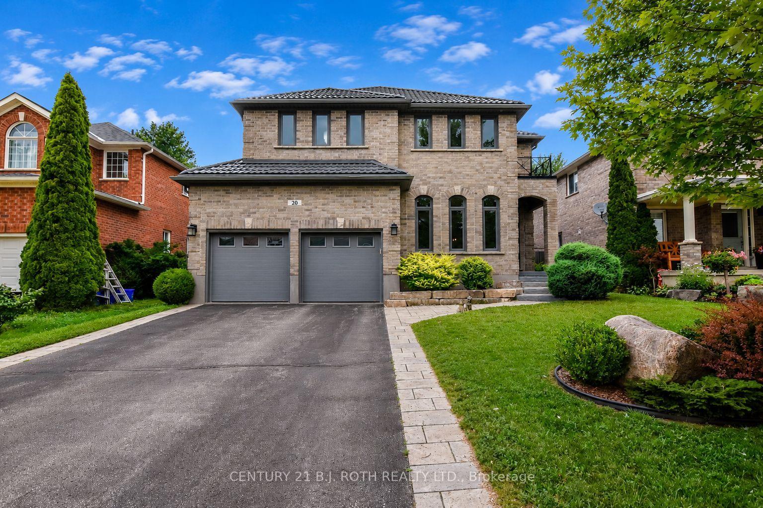 20 Falcon Crescent, Barrie — Detached for sale, photo 1